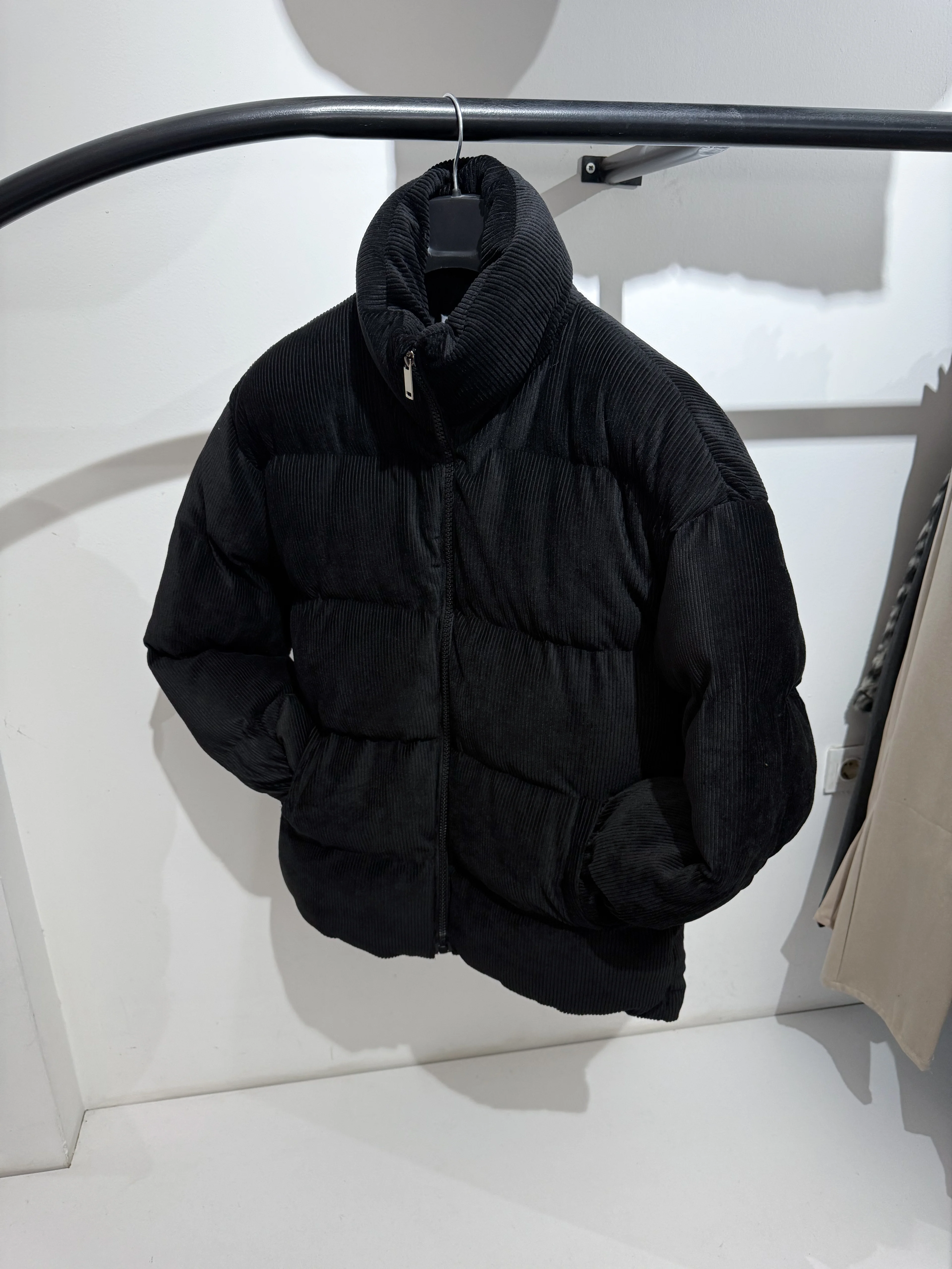 Oversize Siyah Kadife Mont