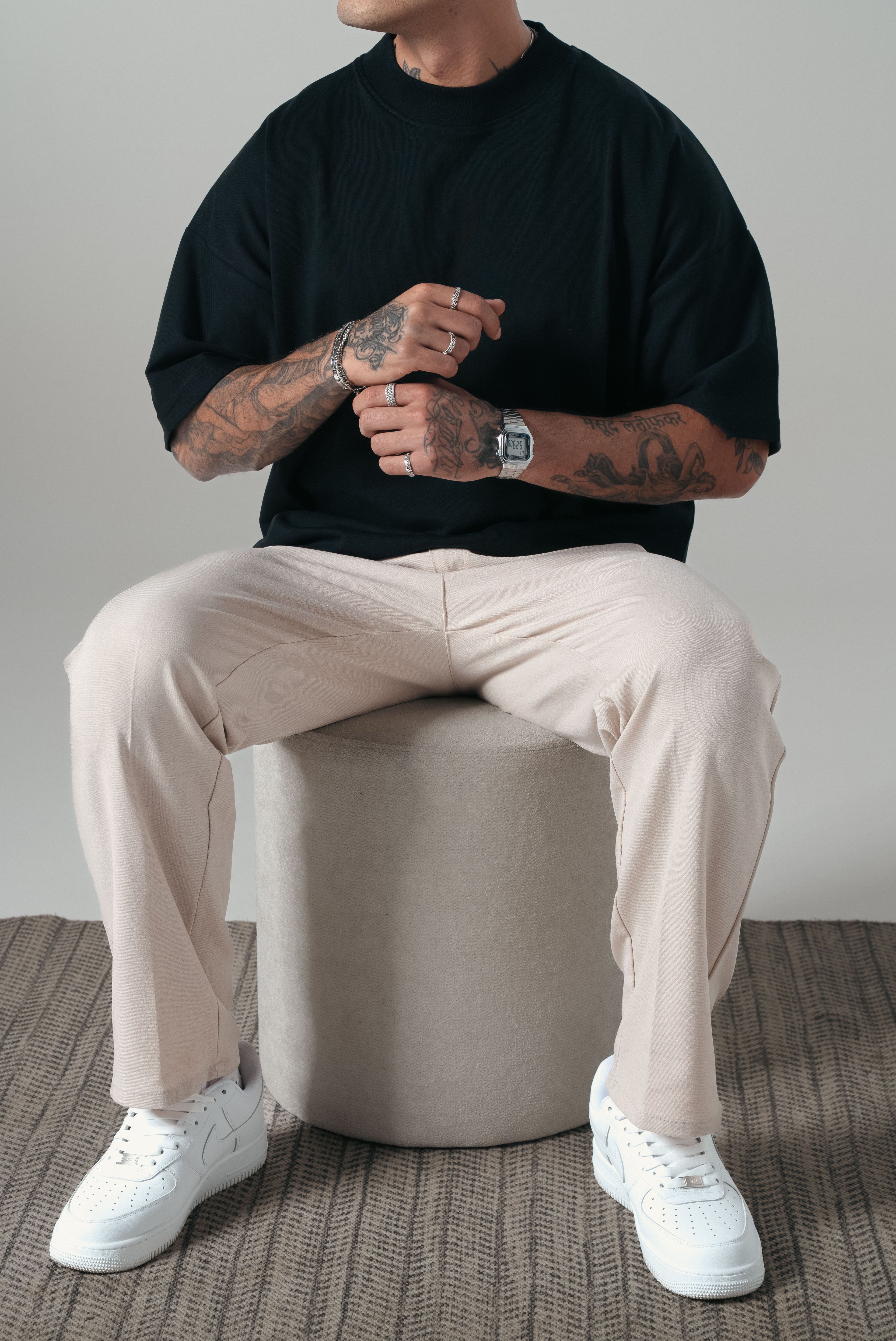 Siyah Extra Oversize Yarım Boğazlı Basic Tshirt