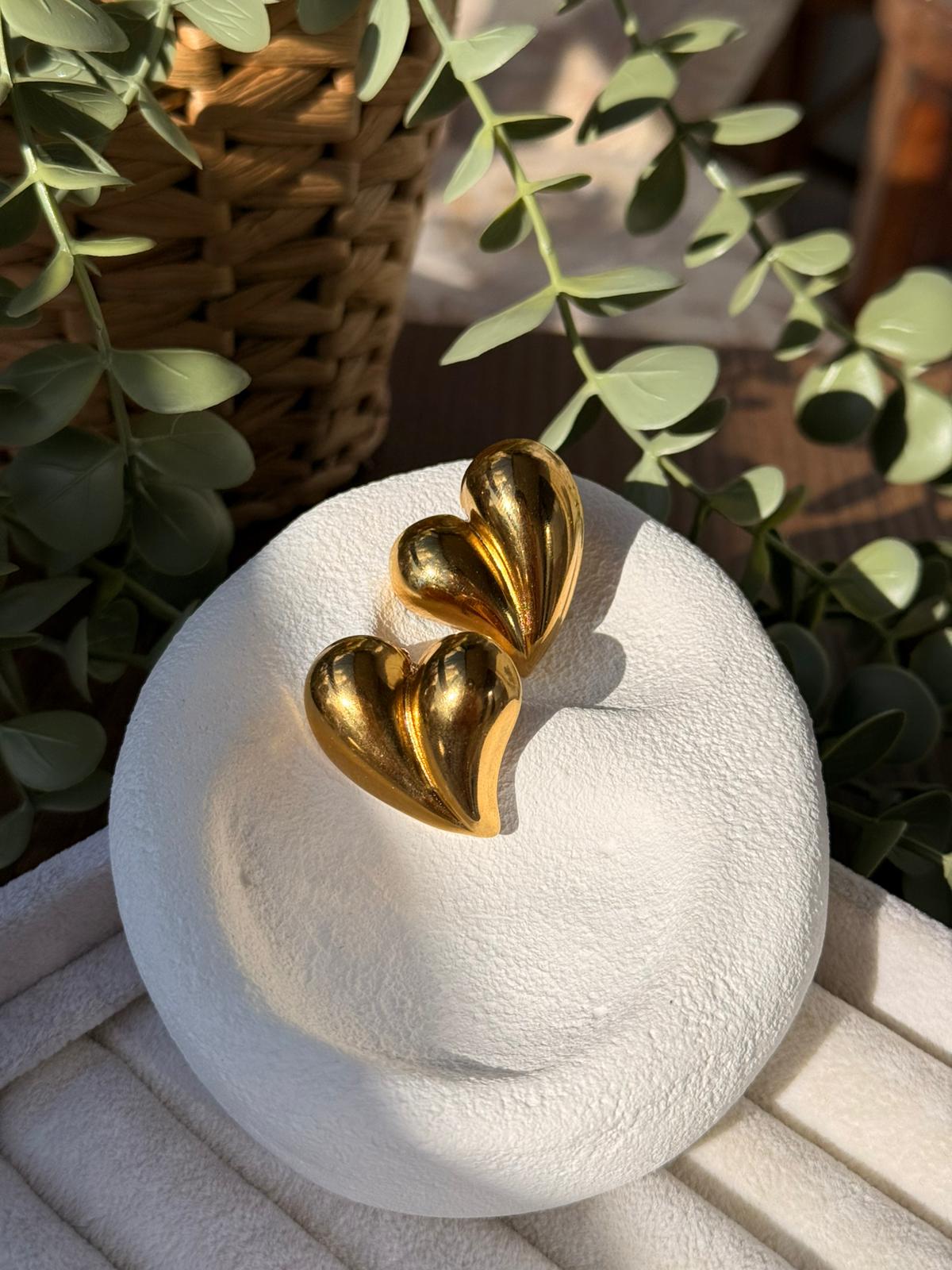 Çelik Kalpli Gold Küpe 1316