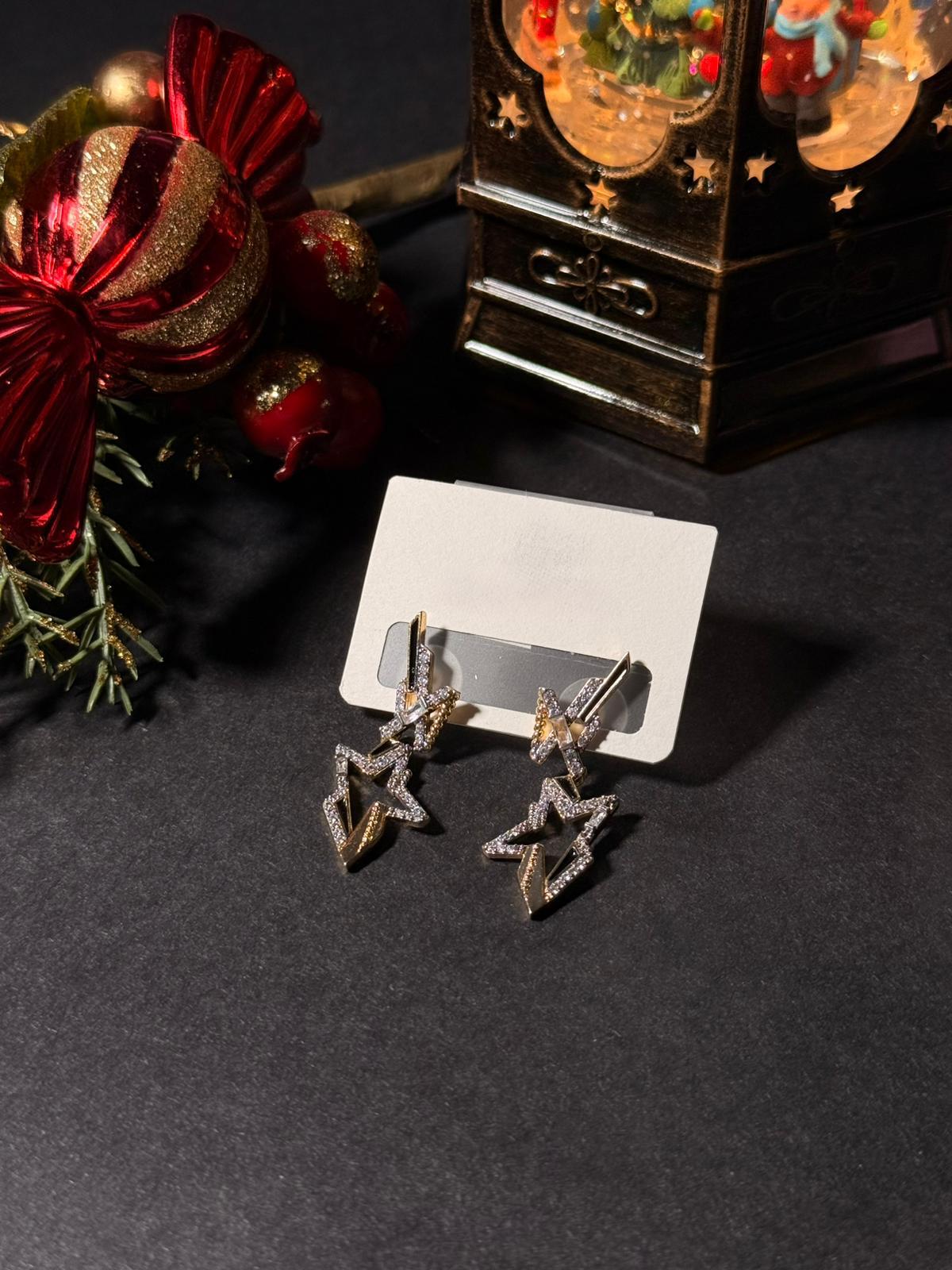 Zirkon Taşlı Yıldız Star Küpe 1320