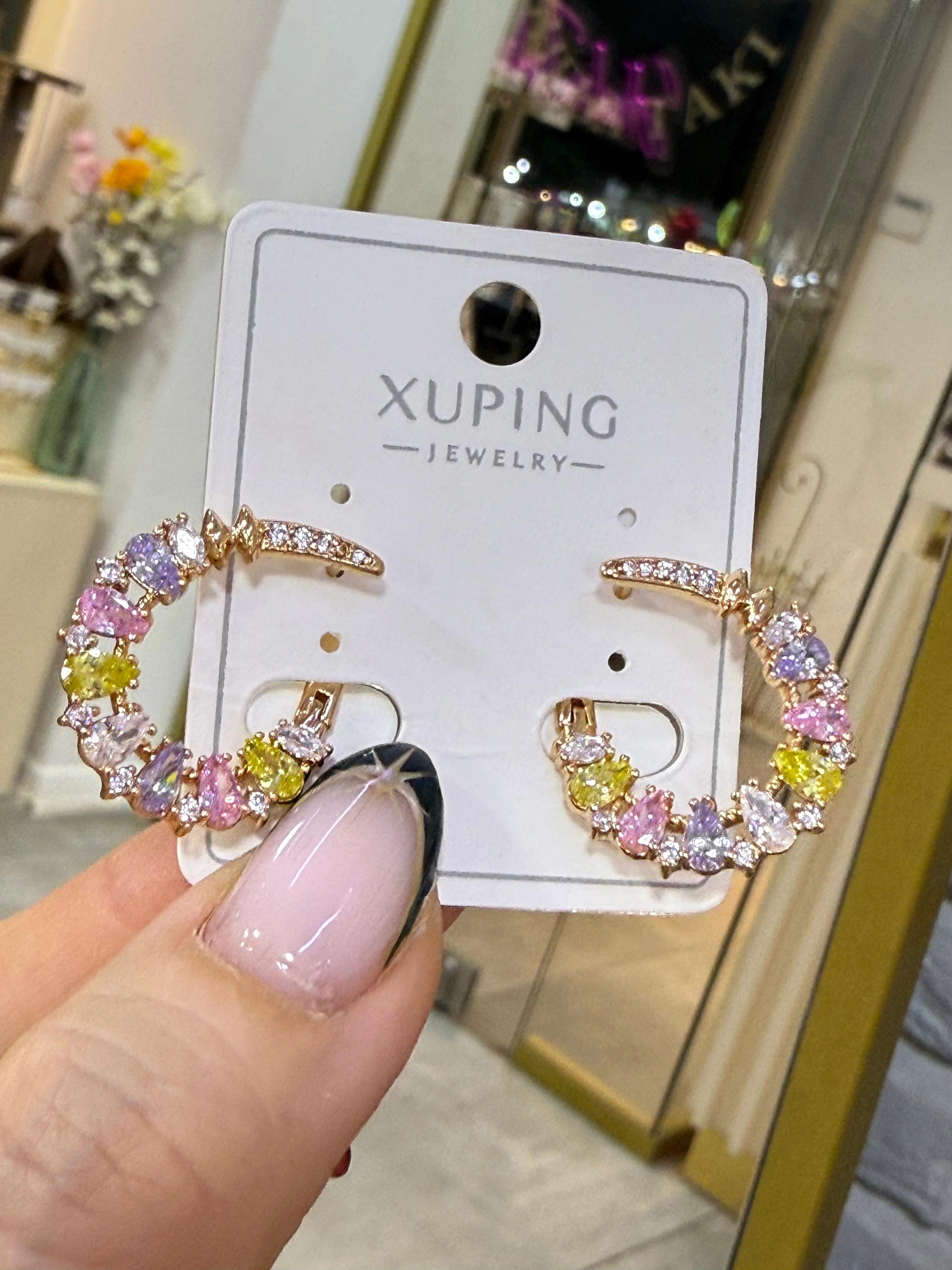 Xuping Zirkon Taşlı Renkli Küpe 983