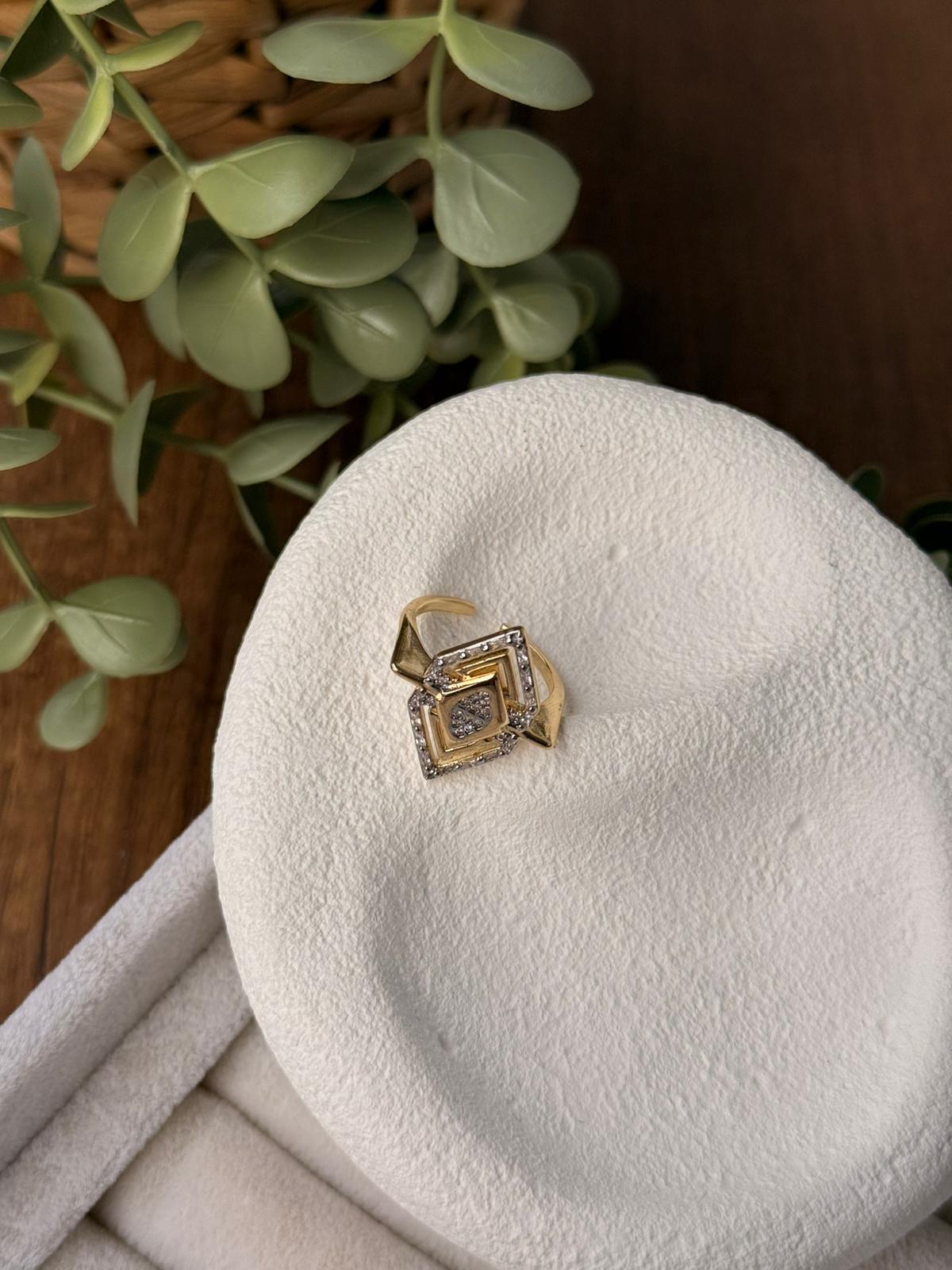 Zirkon Baget Taşlı Gold Yüzük 1271