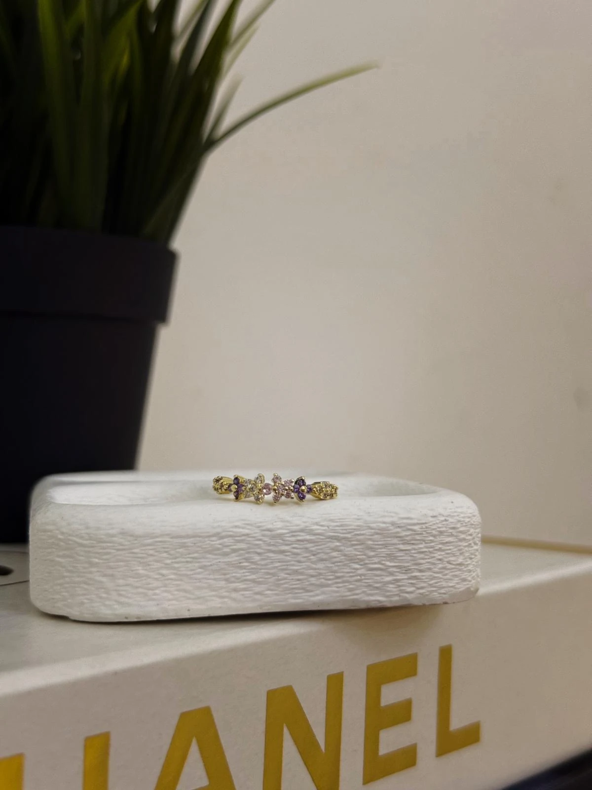 Zirkon Taşlı Renkli Çiçek Yüzük 1062