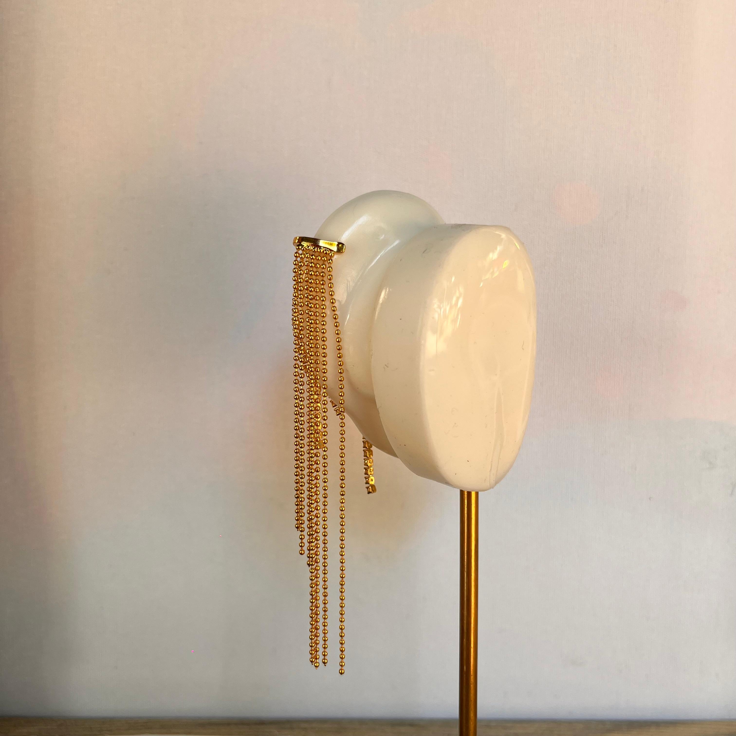 Özel Tasarım Gold Su Yolu Sallantılı Kıkırdak Küpe 1183