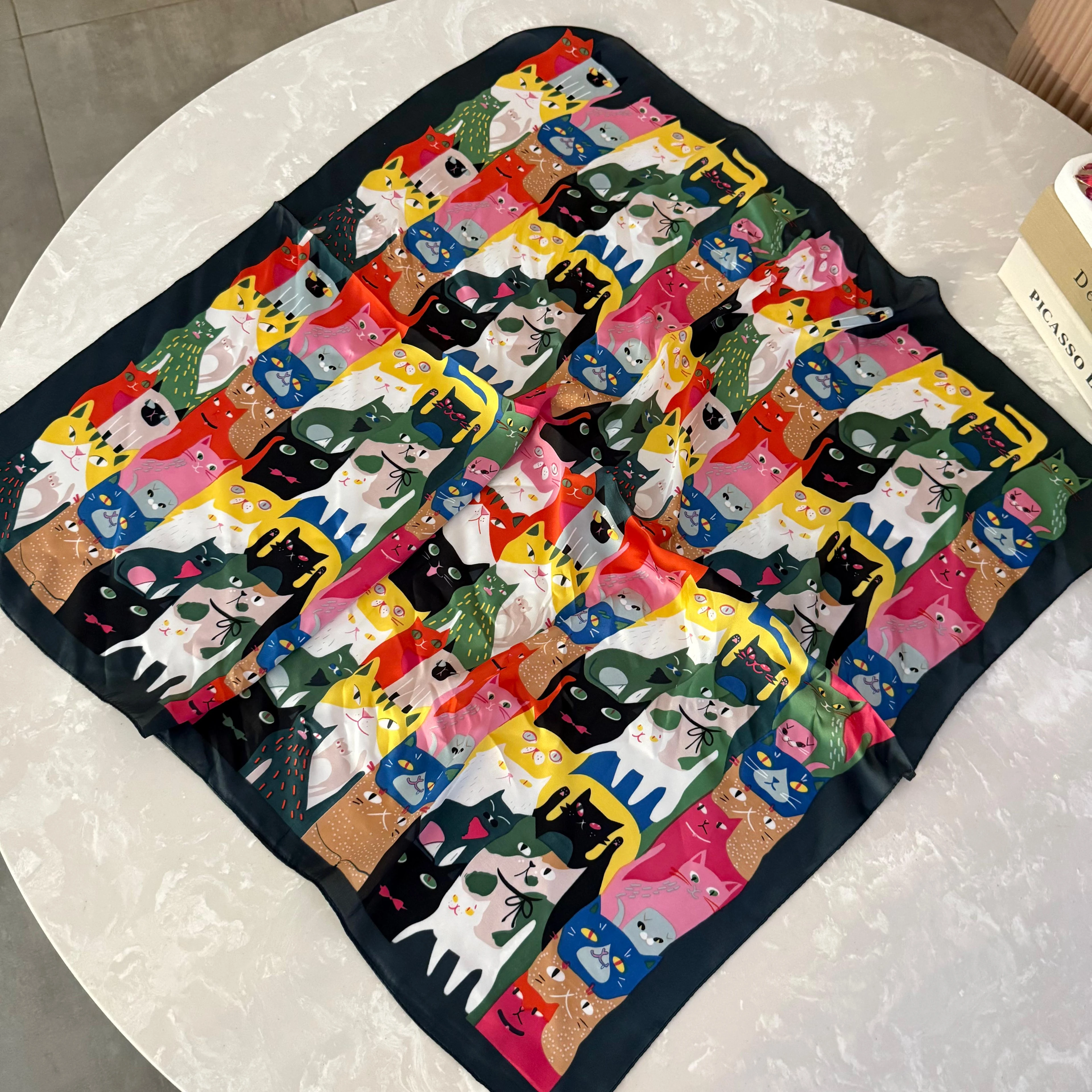 Renkli Kedi Desenli Fular 1042