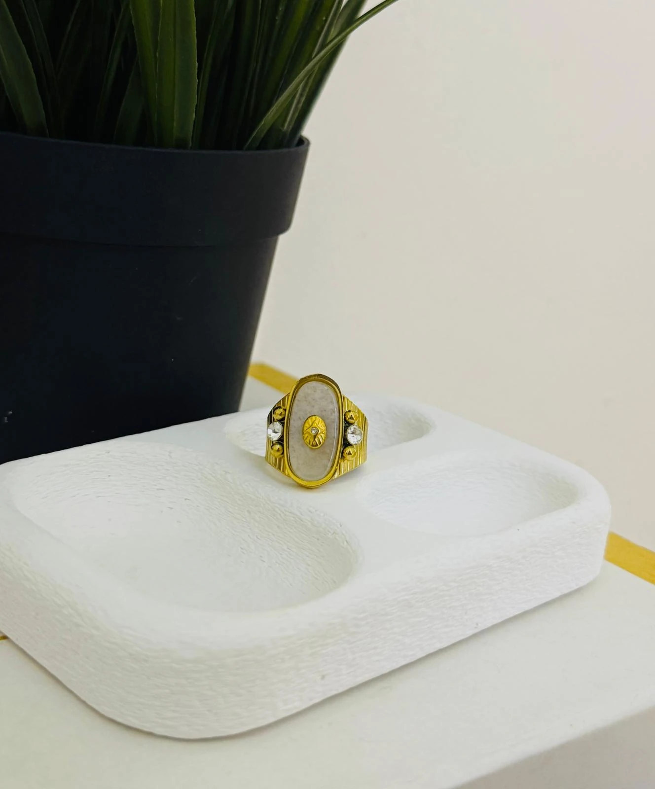 Sedef Taşlı Ayarlanabilir Beyaz Çelik Yüzük 1124