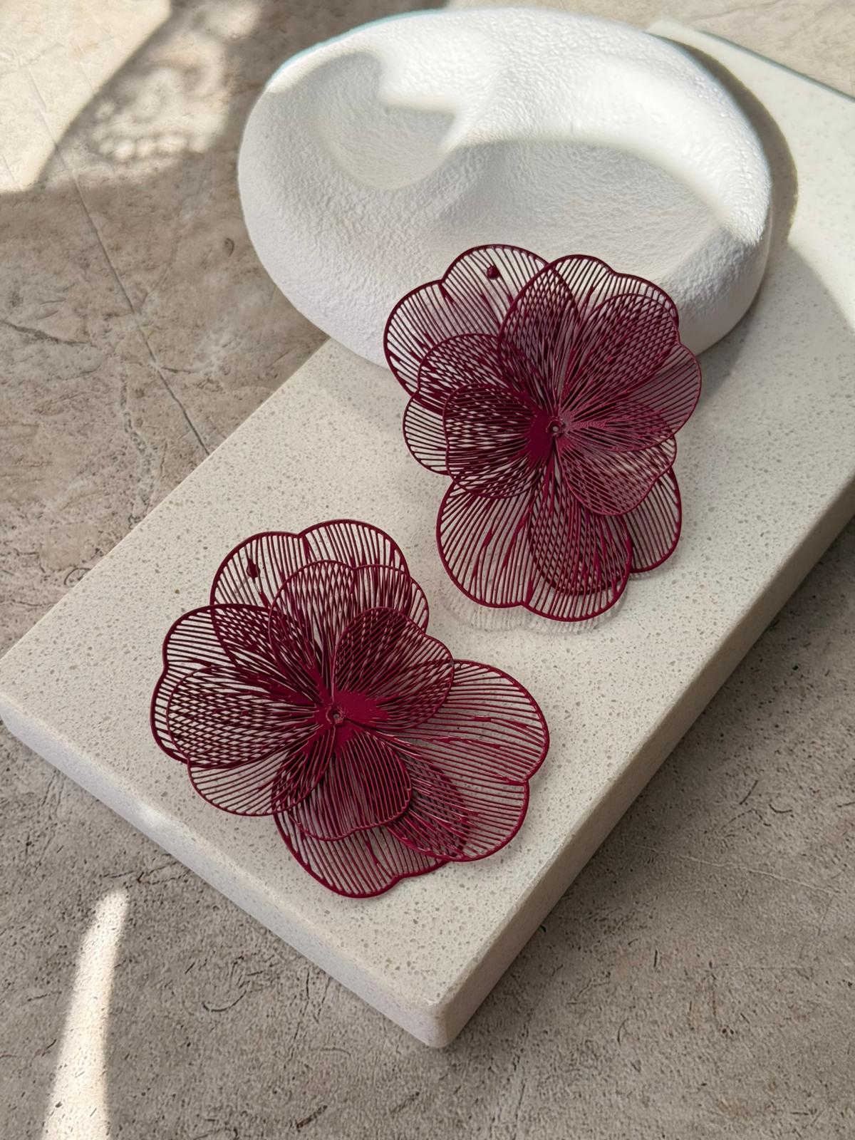 Shela Kombin Çiçek Küpe Marka Model Kolye 852