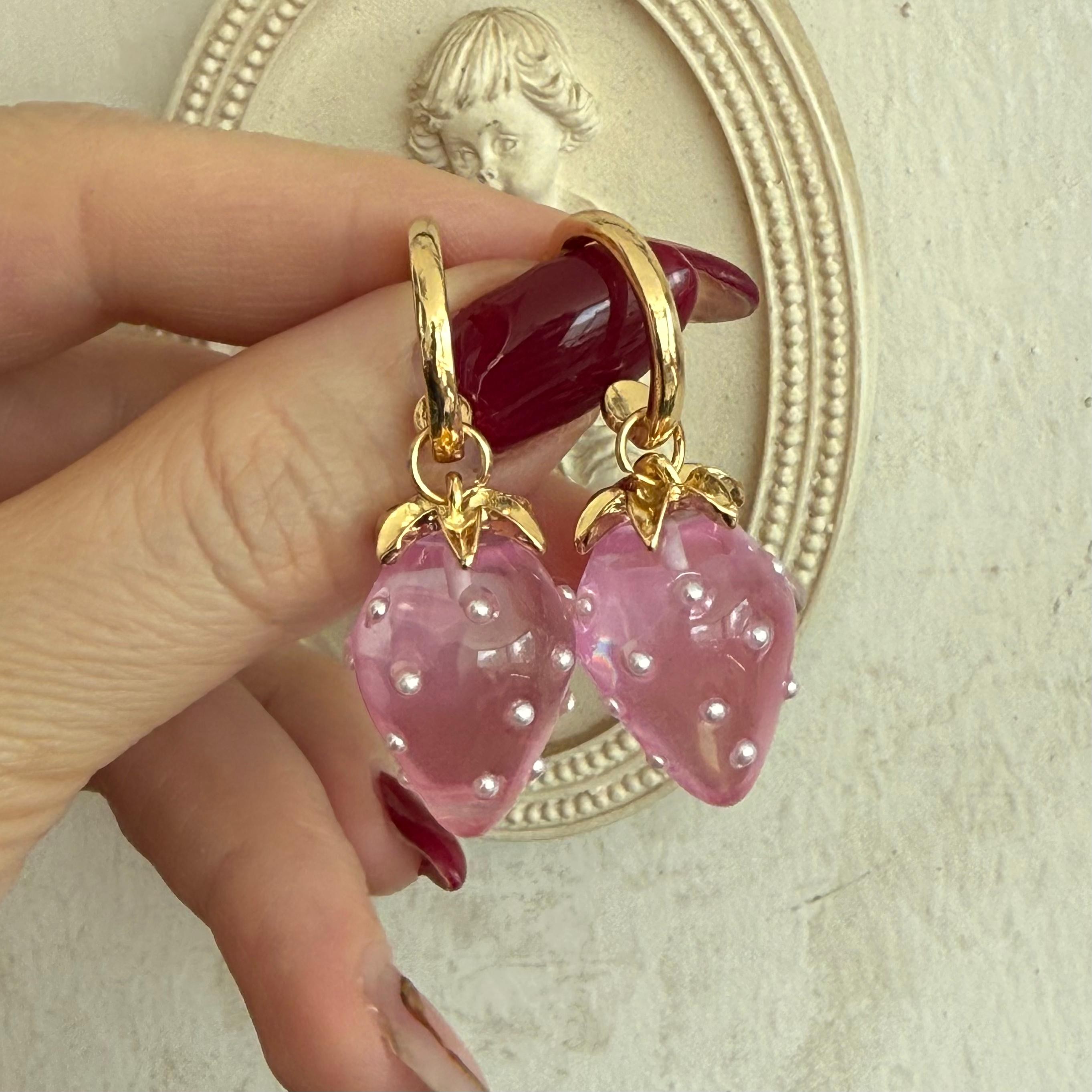PEMBE ÇİLEK KÜPE 562