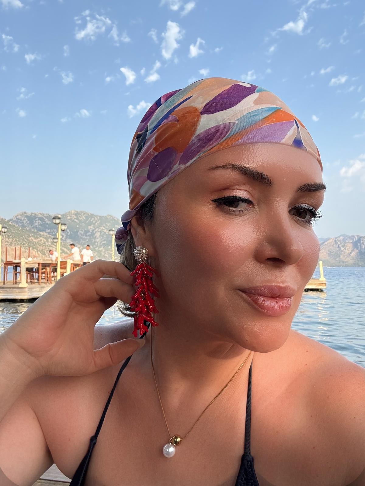 ZR Model Kırmızı Mercan İncili Küpe 847