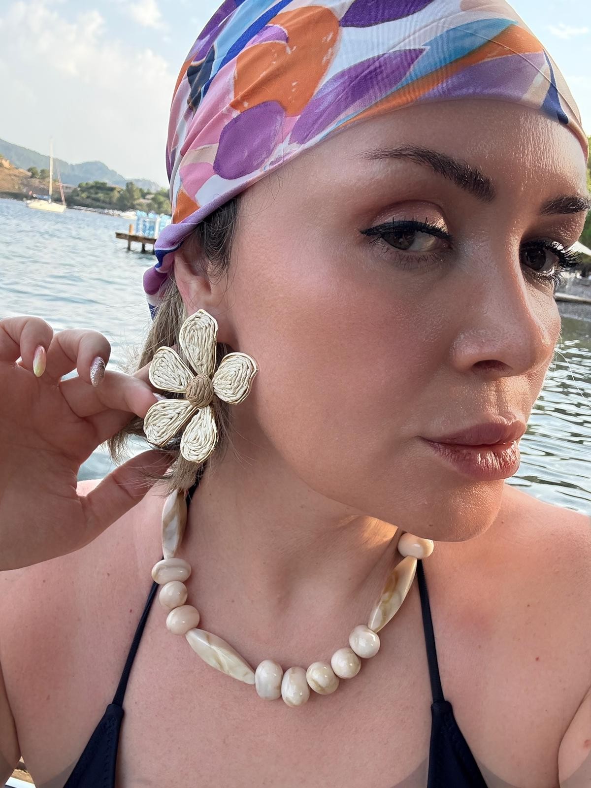 Shela Kombin Hasır Çiçek Küpe Marka Model Kolye 851