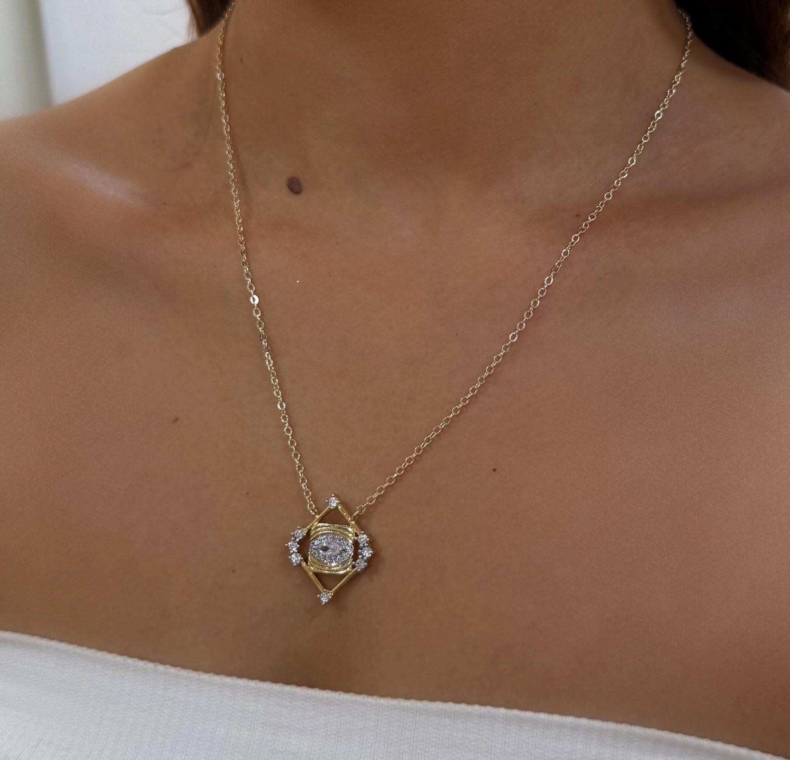 Özel Seri Taşlı Gold Geo Tasarım Göz Kolye 899