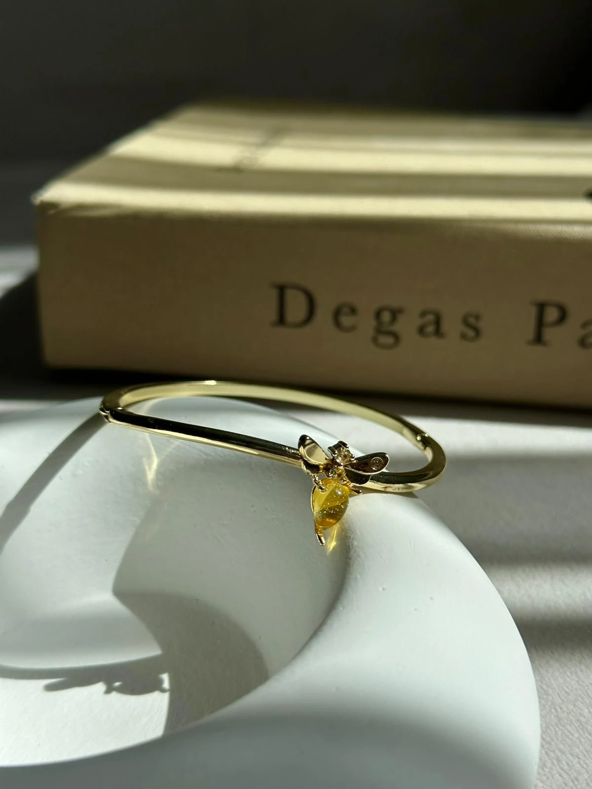 Sarı Arı Detaylı Gold Bileklik 882