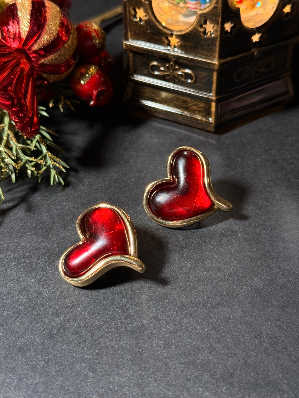 Özel Seri Kalpli Bordo Küpe 1317