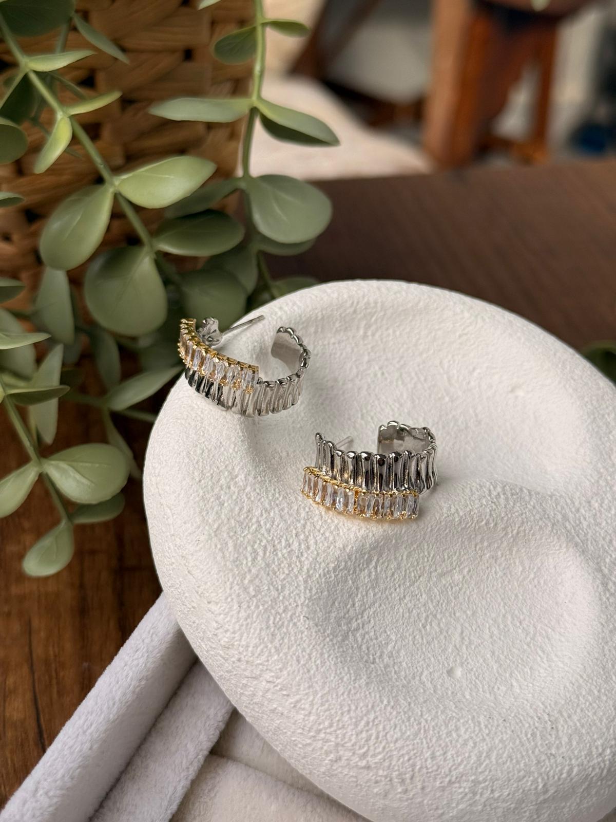 İki Renk Baget Taşlı Halka Küpe 1301