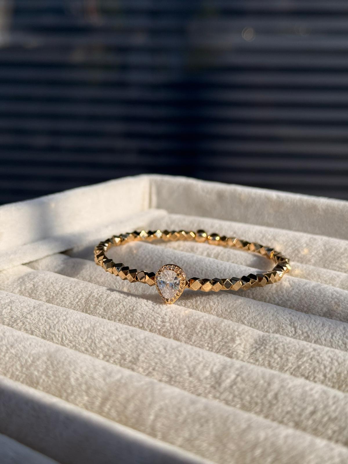 Xuping Damla Taş Detay Bileklik 1337