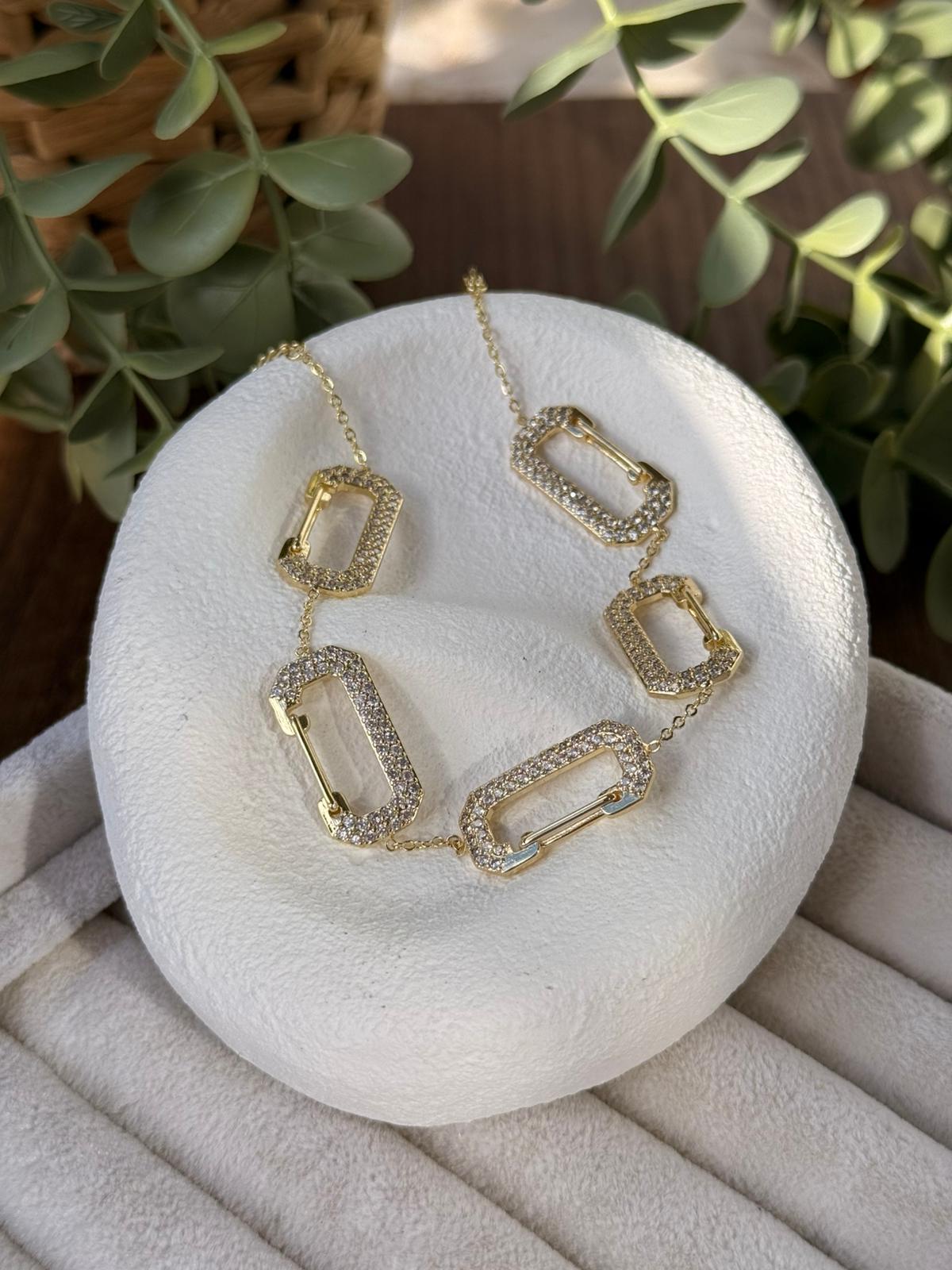 Zirkon Taşlı Özel Seri Bileklik 1310