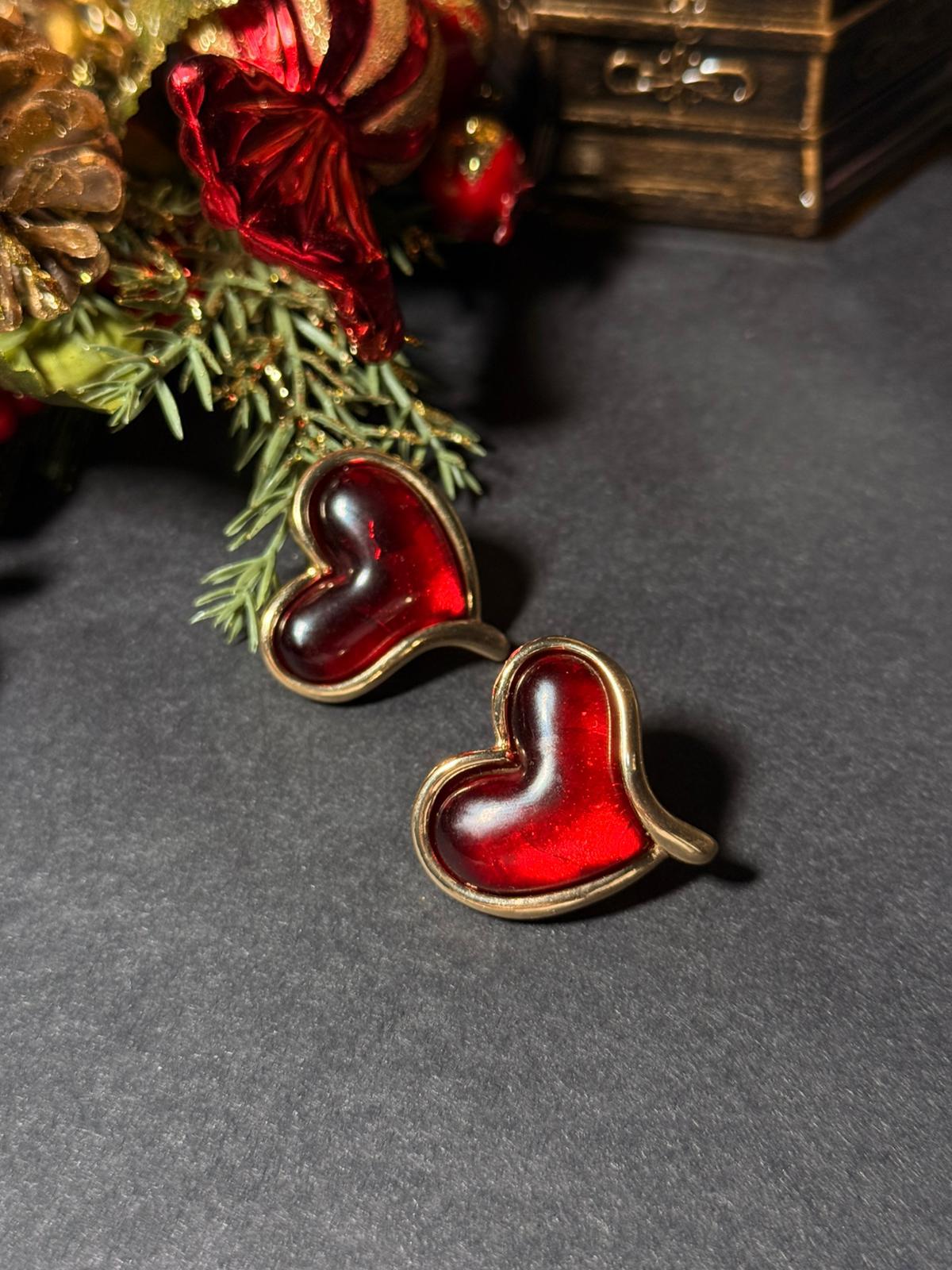 Özel Seri Kalpli Bordo Küpe 1317