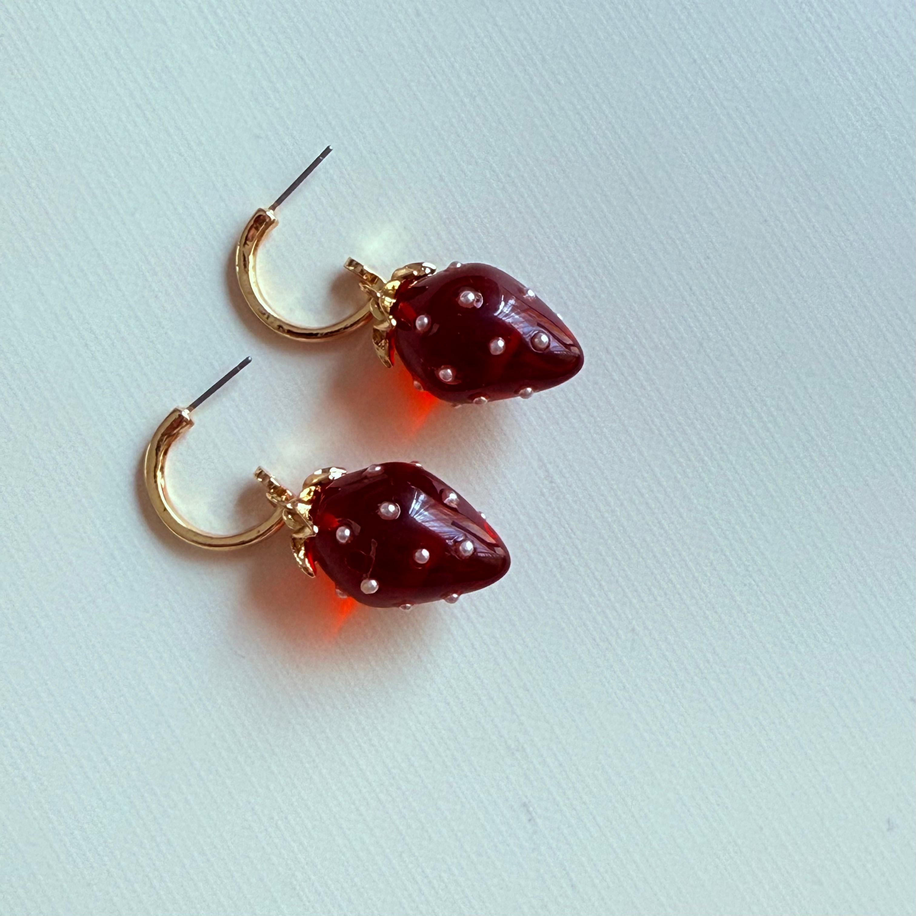 GOLD ÇİLEK VİP KÜPE KIKIRDAK  KÜPE 561