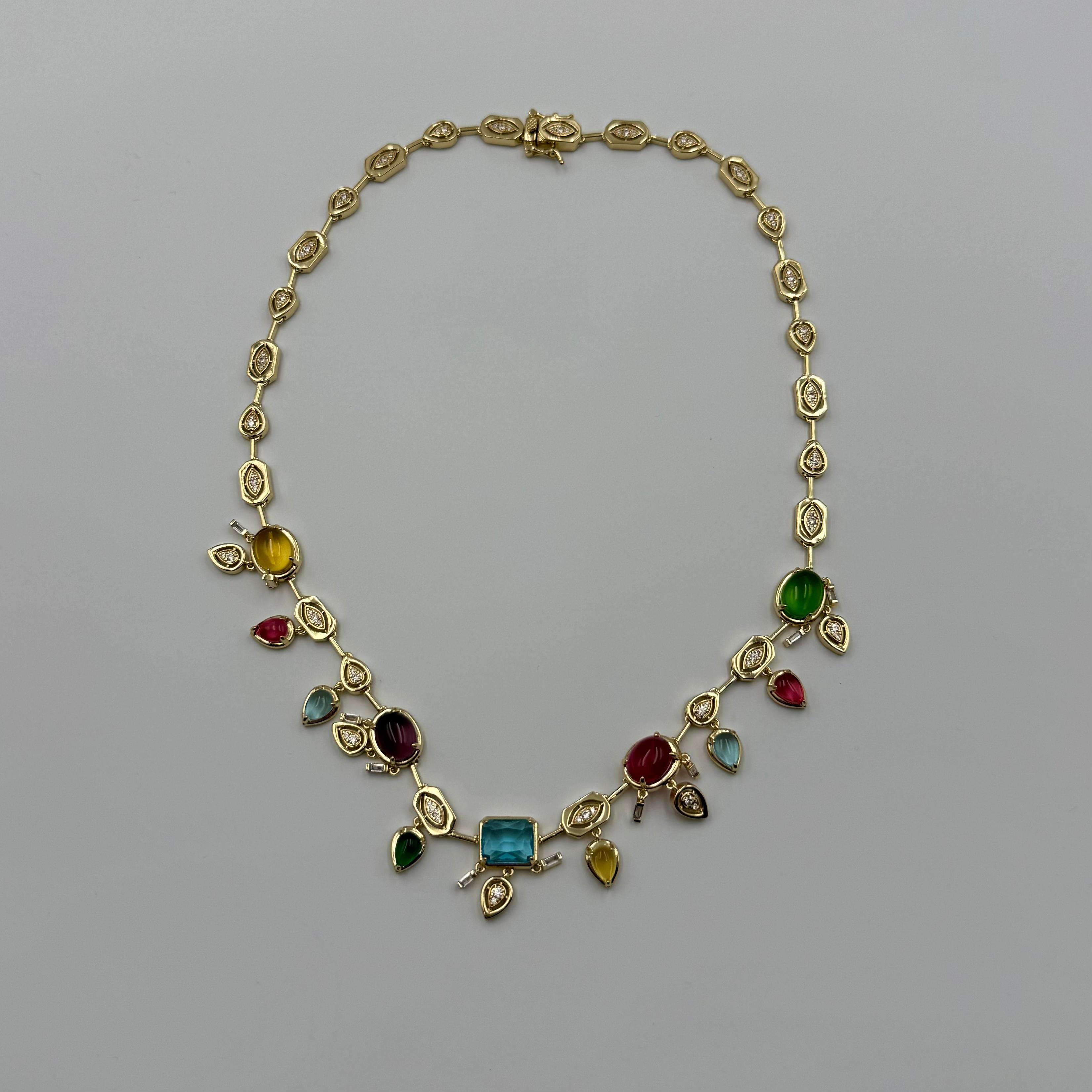 M G  RENKLİ CHOKER KOLYE 560