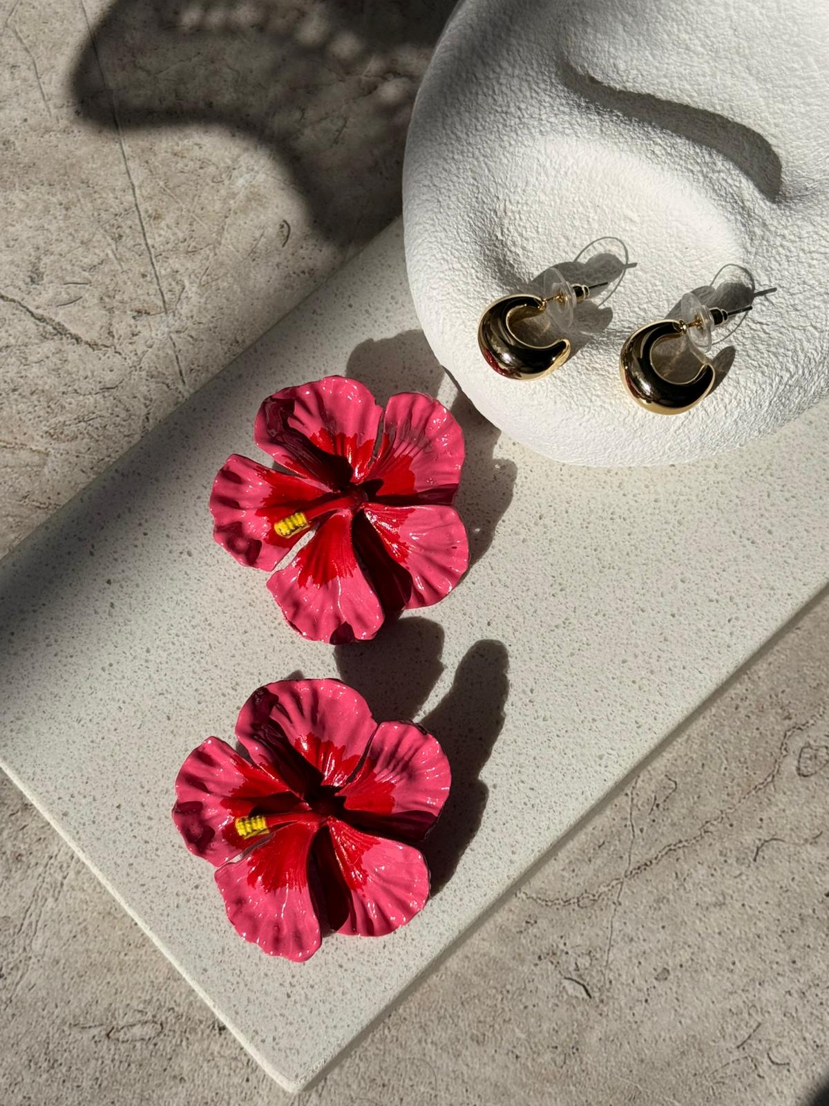 Pembe Çiçek Küpe Gold Halka Küpe 1067