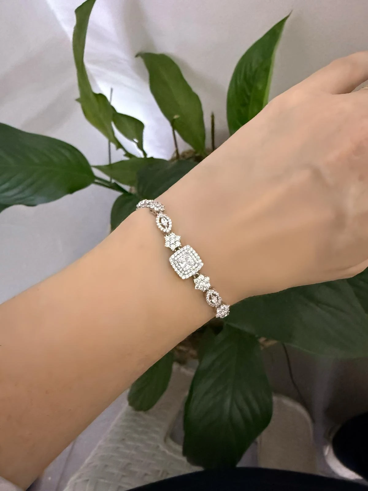 Xuping Zirkon Taşlı Silver Bileklik 1240