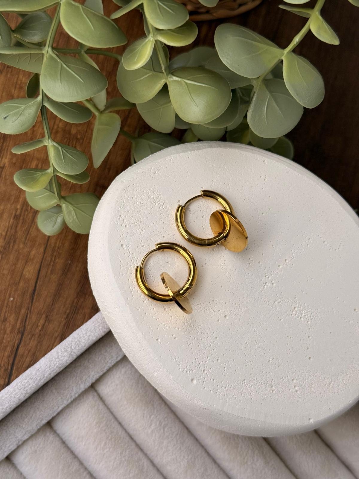 Çelik Plaka Halka Küpe 1304