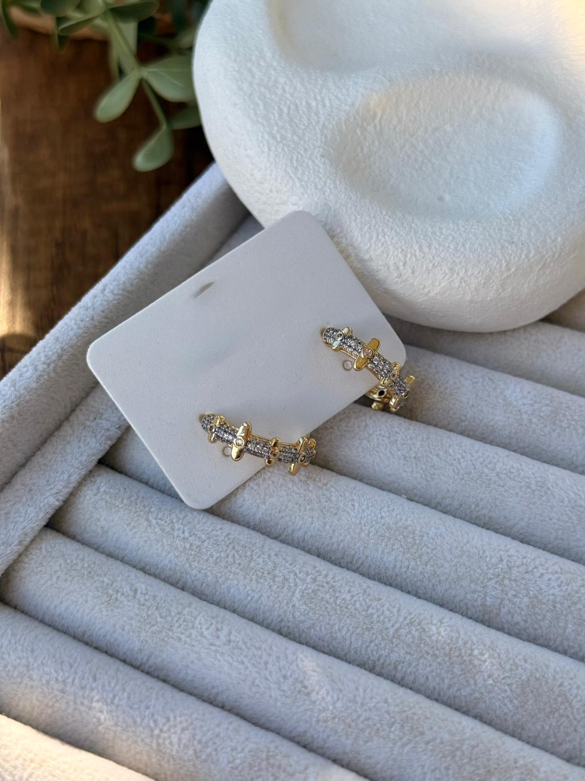 Zirkon Taşlı Çelik Çift Renk  Halka Küpe 1307