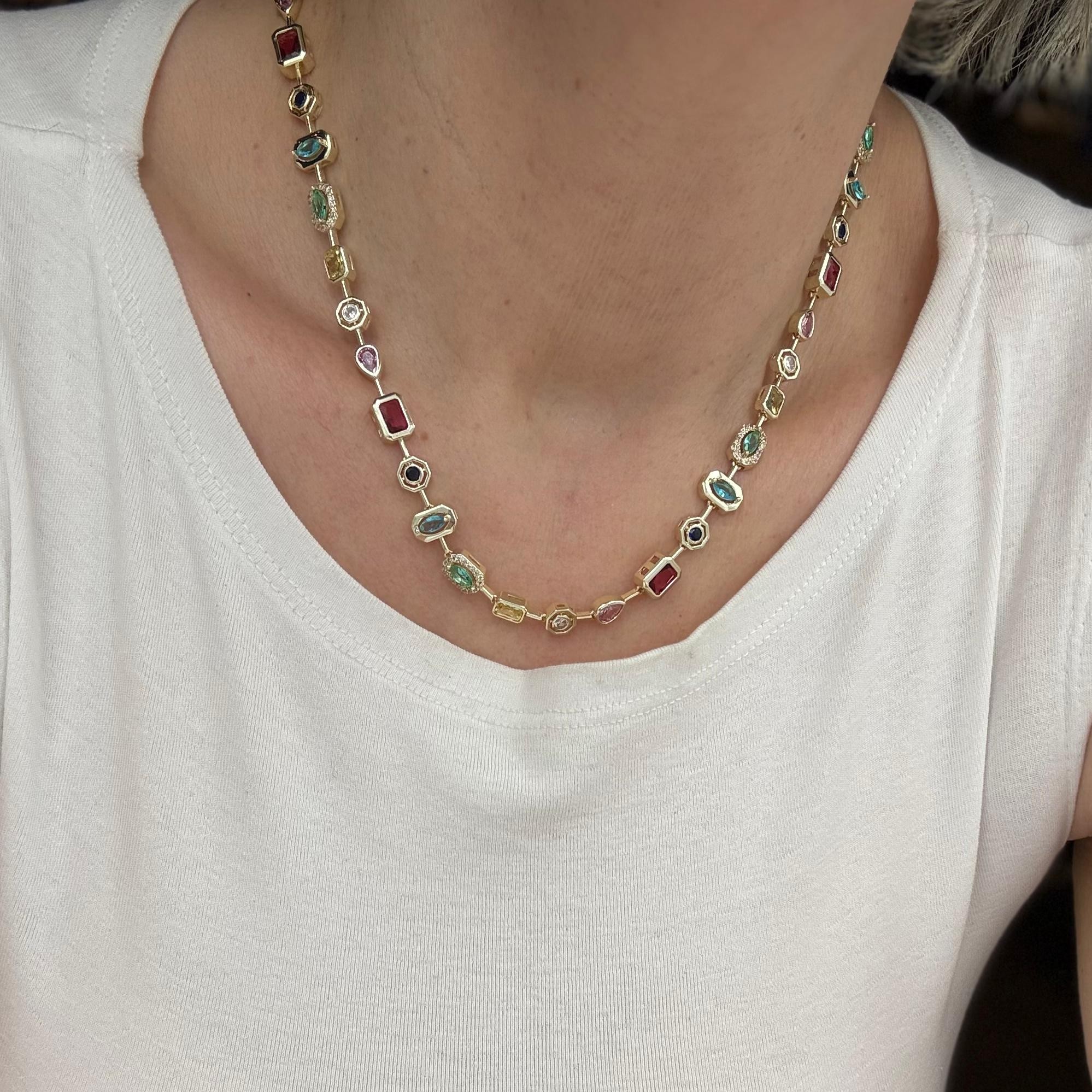ZİRKON RENKLİ BAGET TAŞLI ELEMENT KOLYE 526