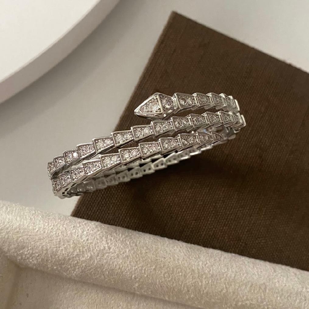 BLGR Model Zirkon Taşlı Silver  Bileklik 705