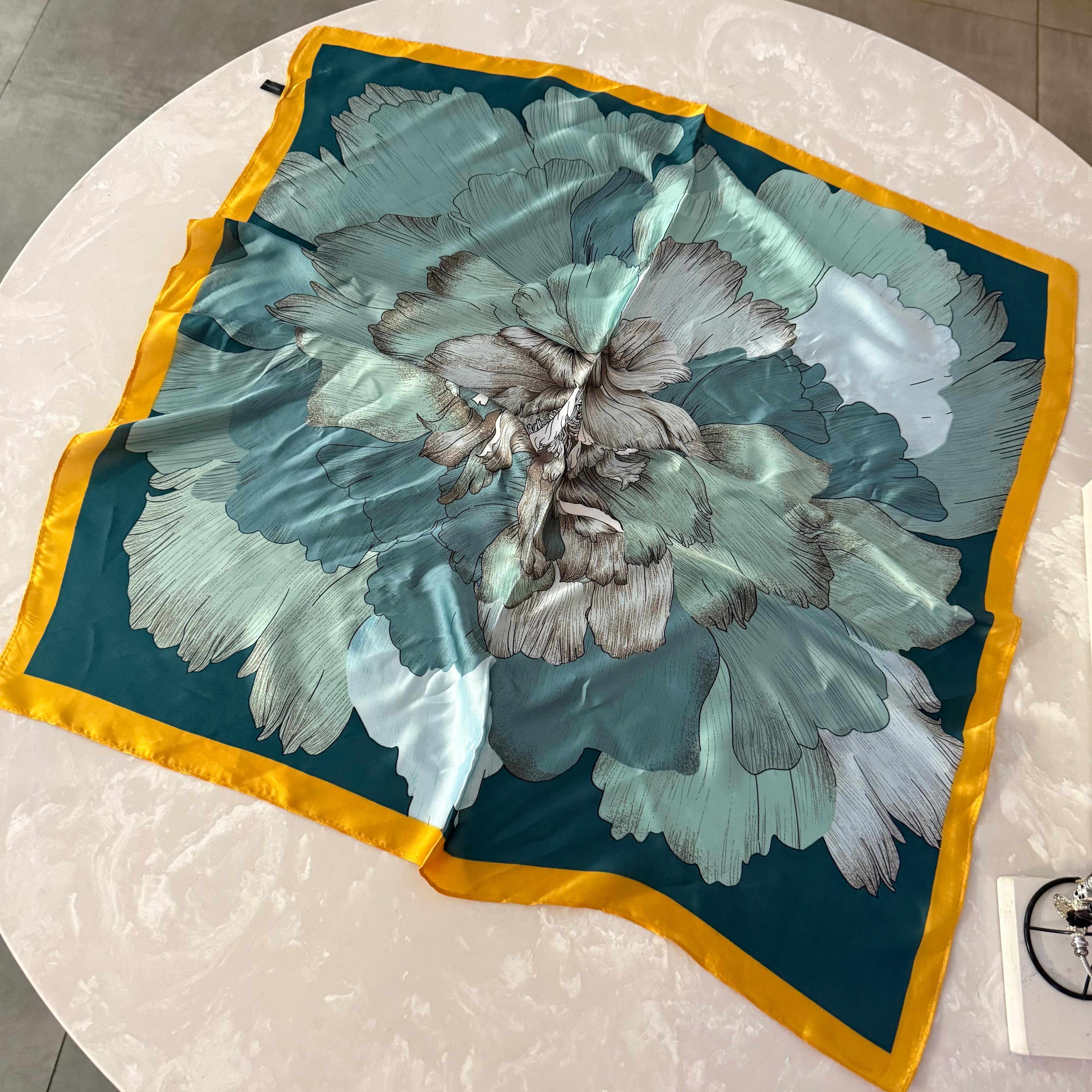 Yaprak Desenli Renkli Fular 1040