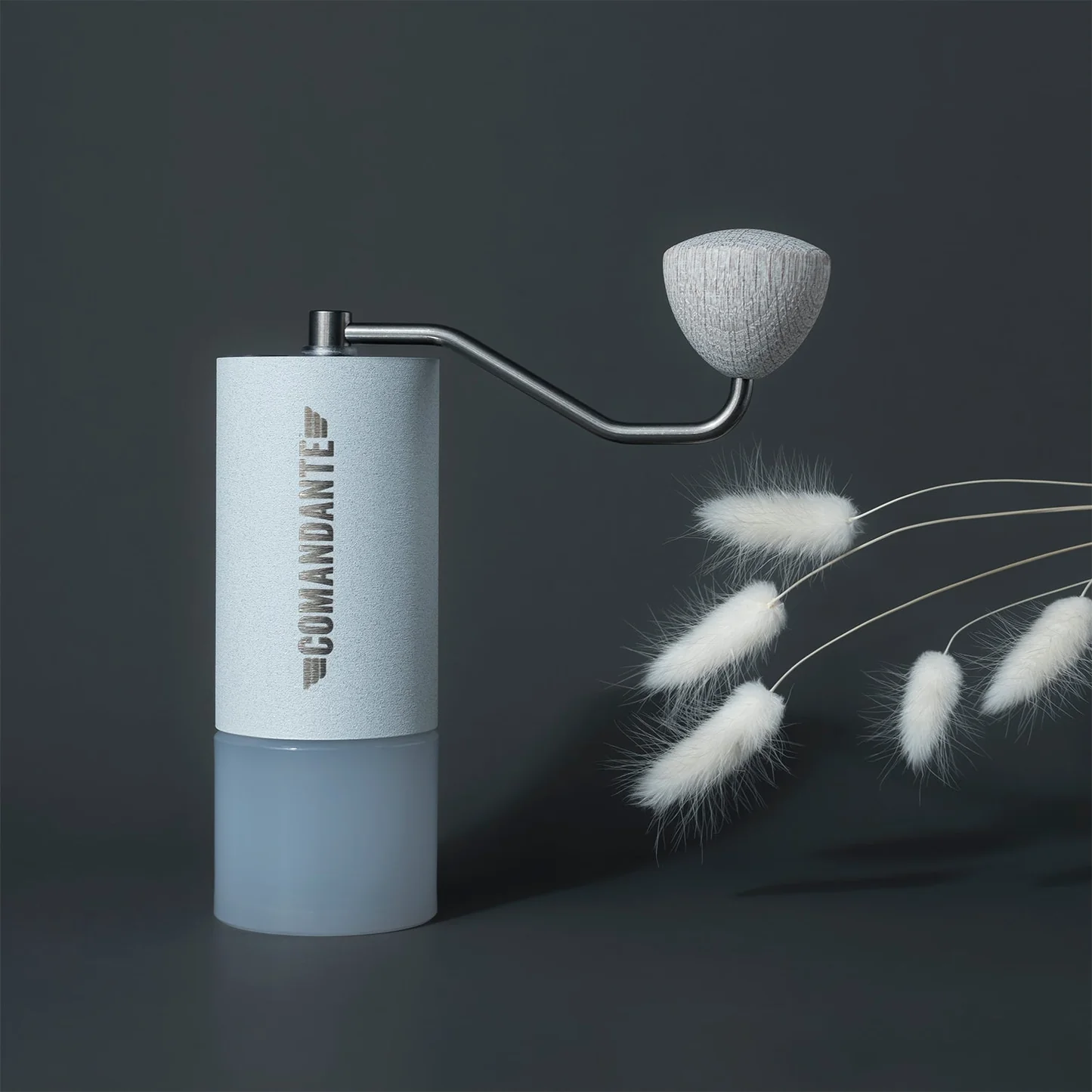 Comandante C40 Snow White