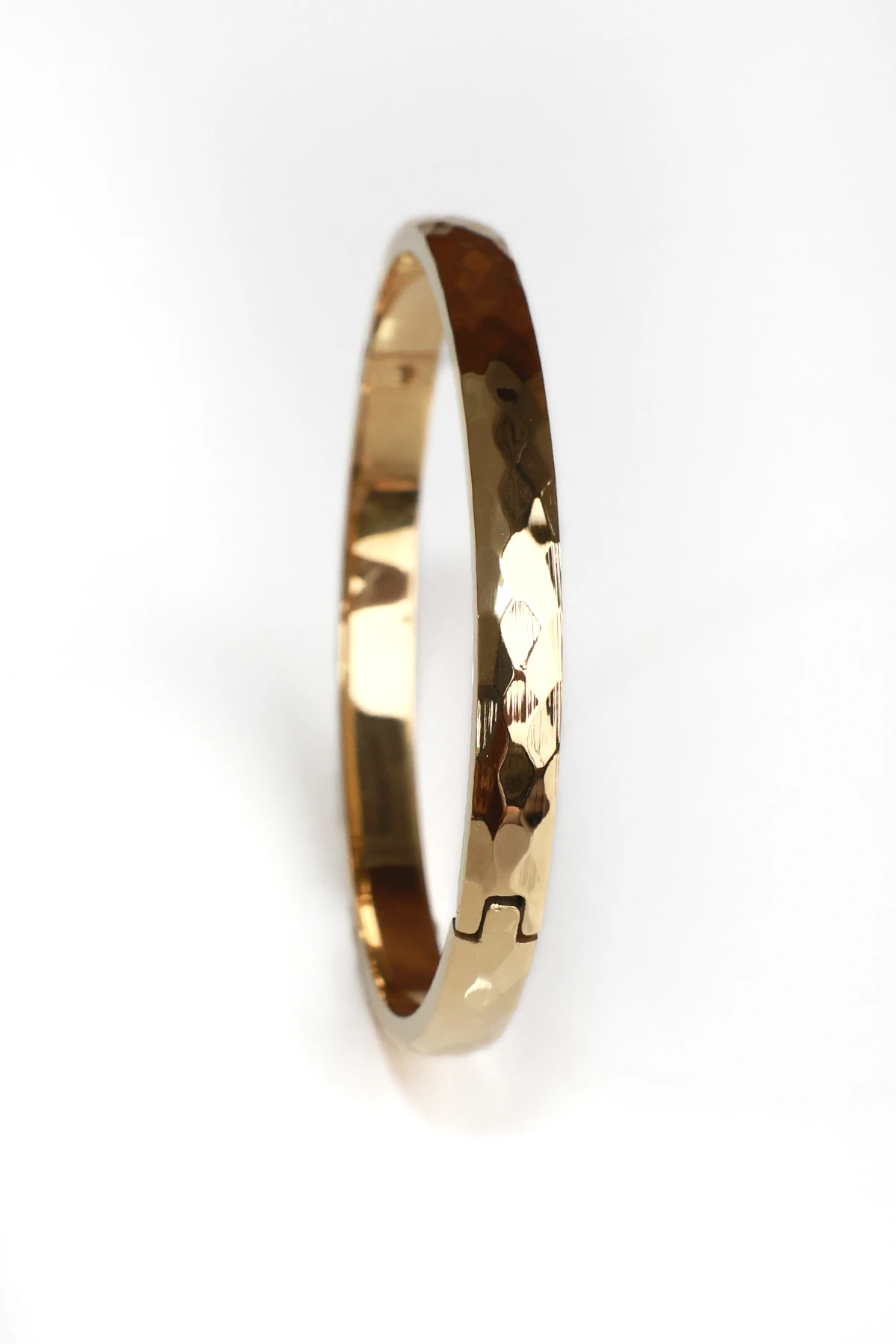 Sonche Asimetrik Altın Rengi Kelepçe 1060