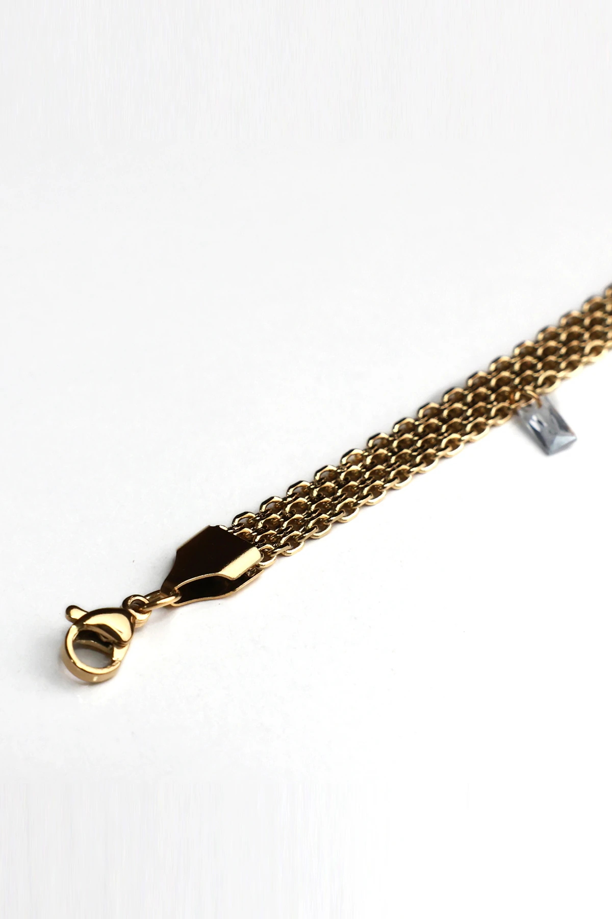 Sonche Sıralı Zincir Bileklik 2030