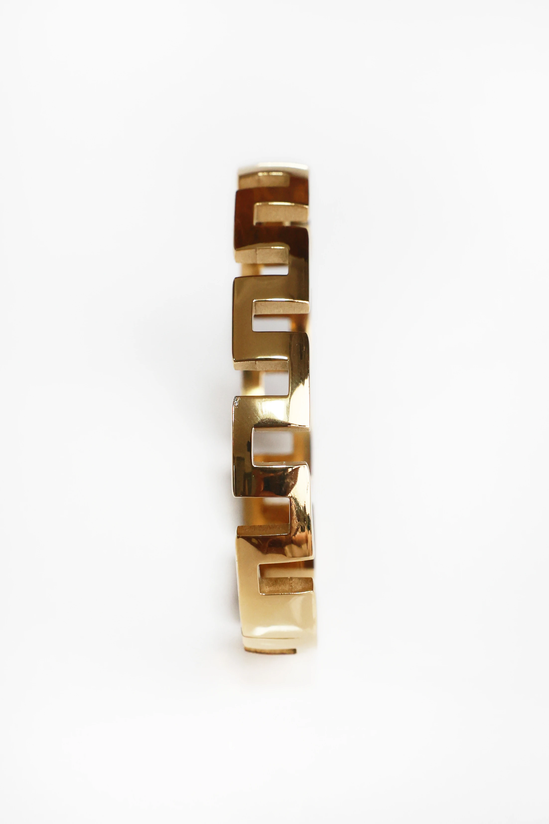 Sonche Sıra Altın Rengi Kelepçe 1050