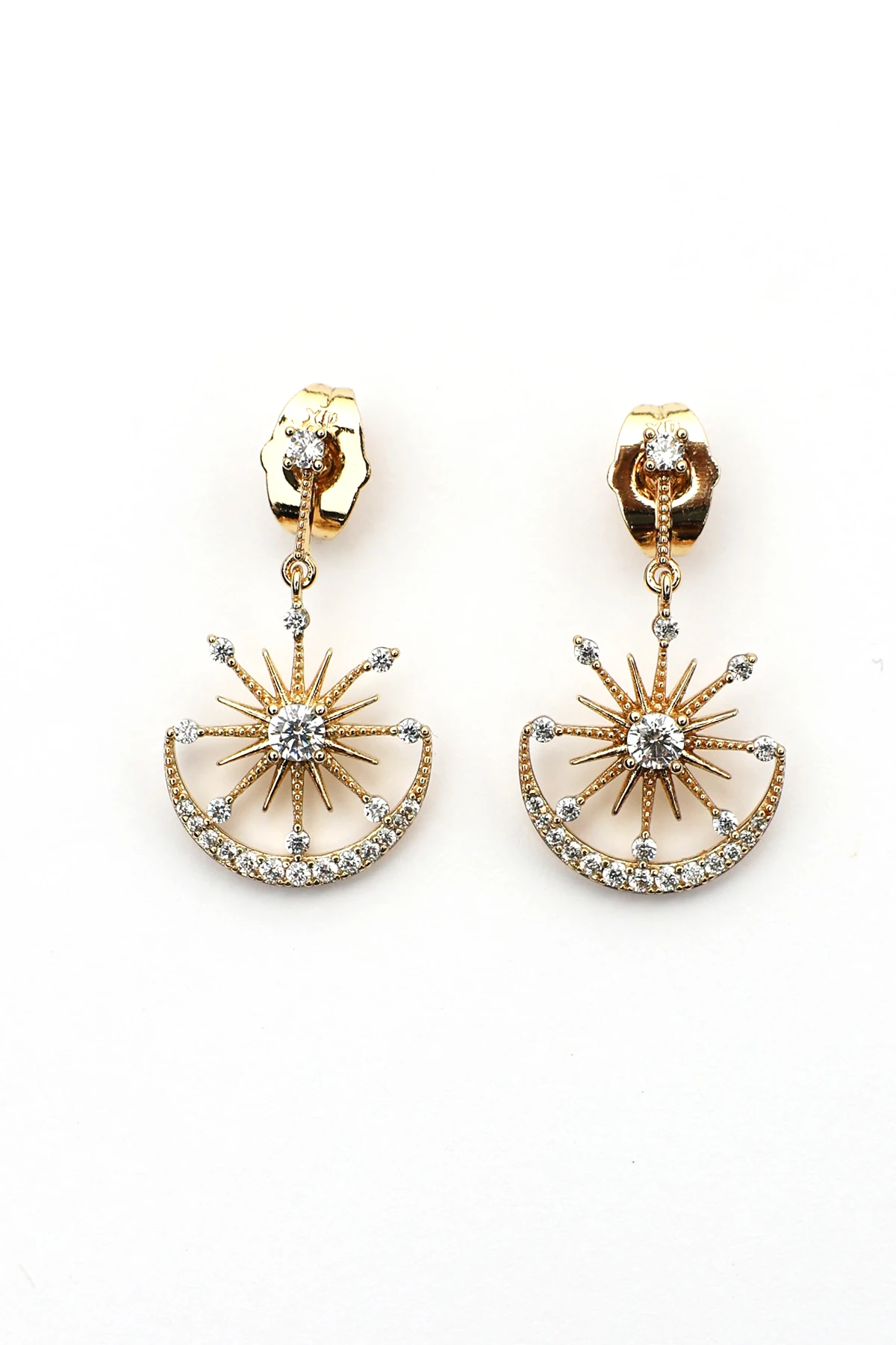 Sonche Kar Desenli Taşlı Küpe 8010