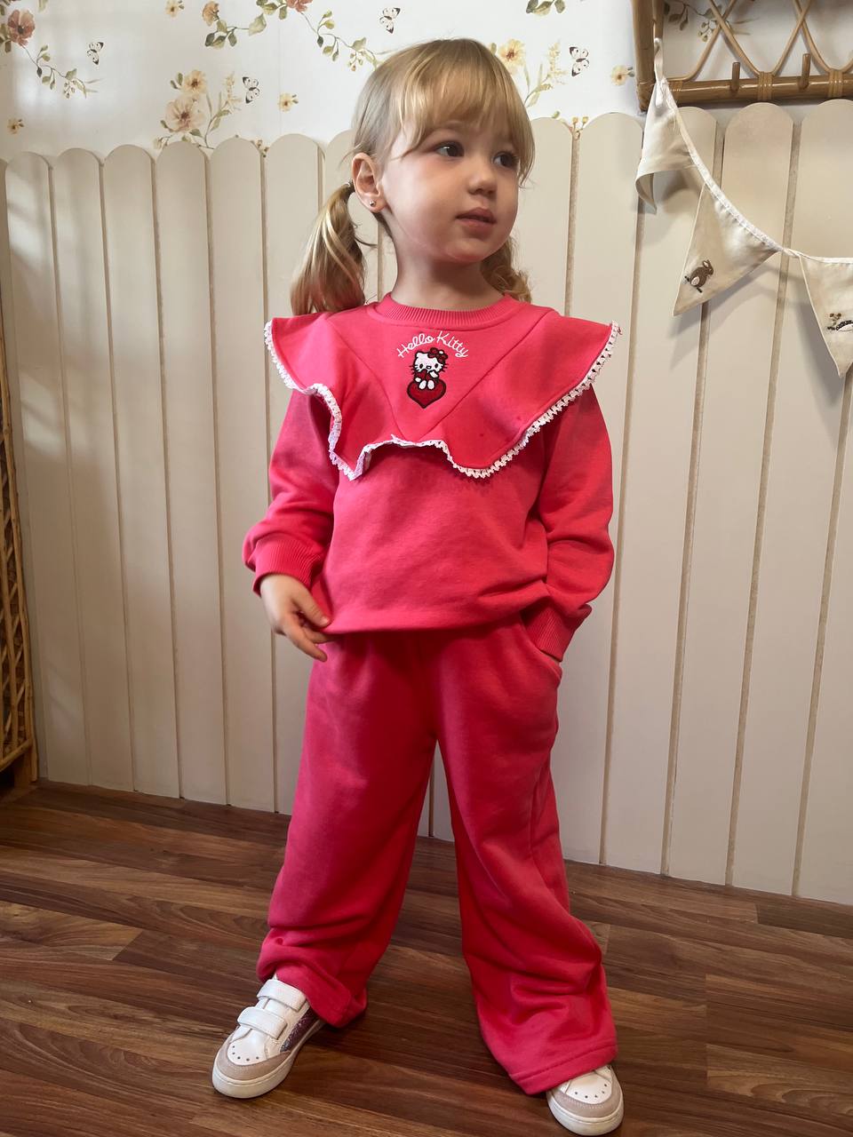 Hello Kitty Yaka Detay Pamuklu Takim