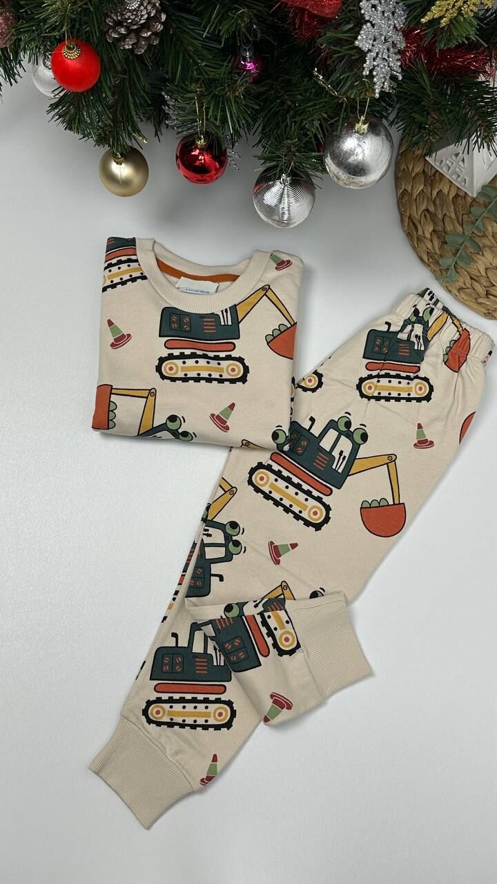 Tam Pamuk Erkek Çocuk Pijama Takımı