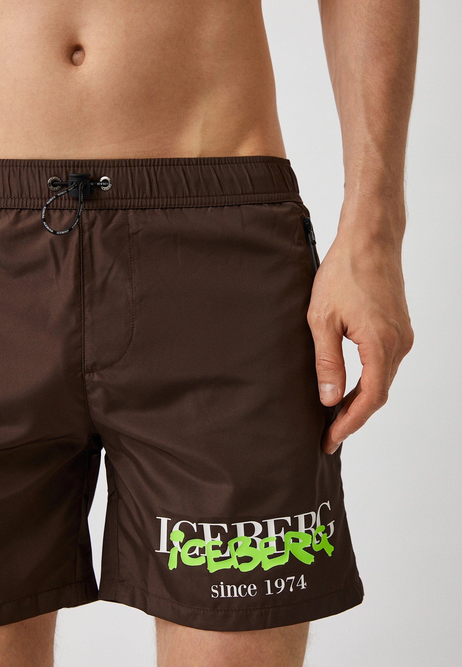 Swim Trunks With Neon Logo - Kahverengi