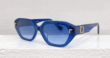 Fendi M2150