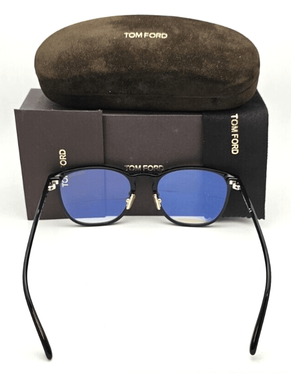 TOMFORD TF5700