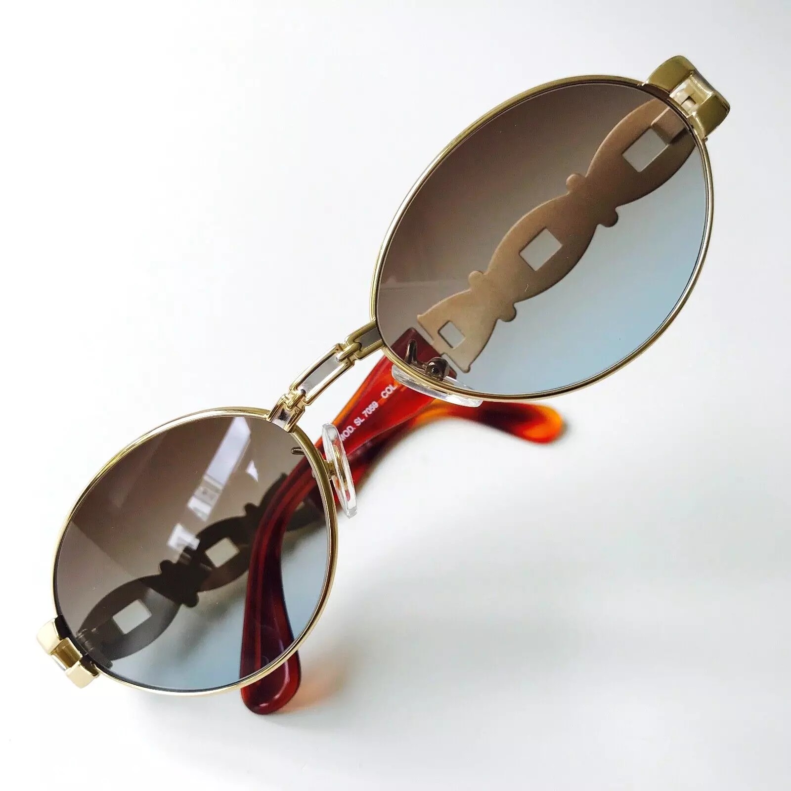 FENDI 7059