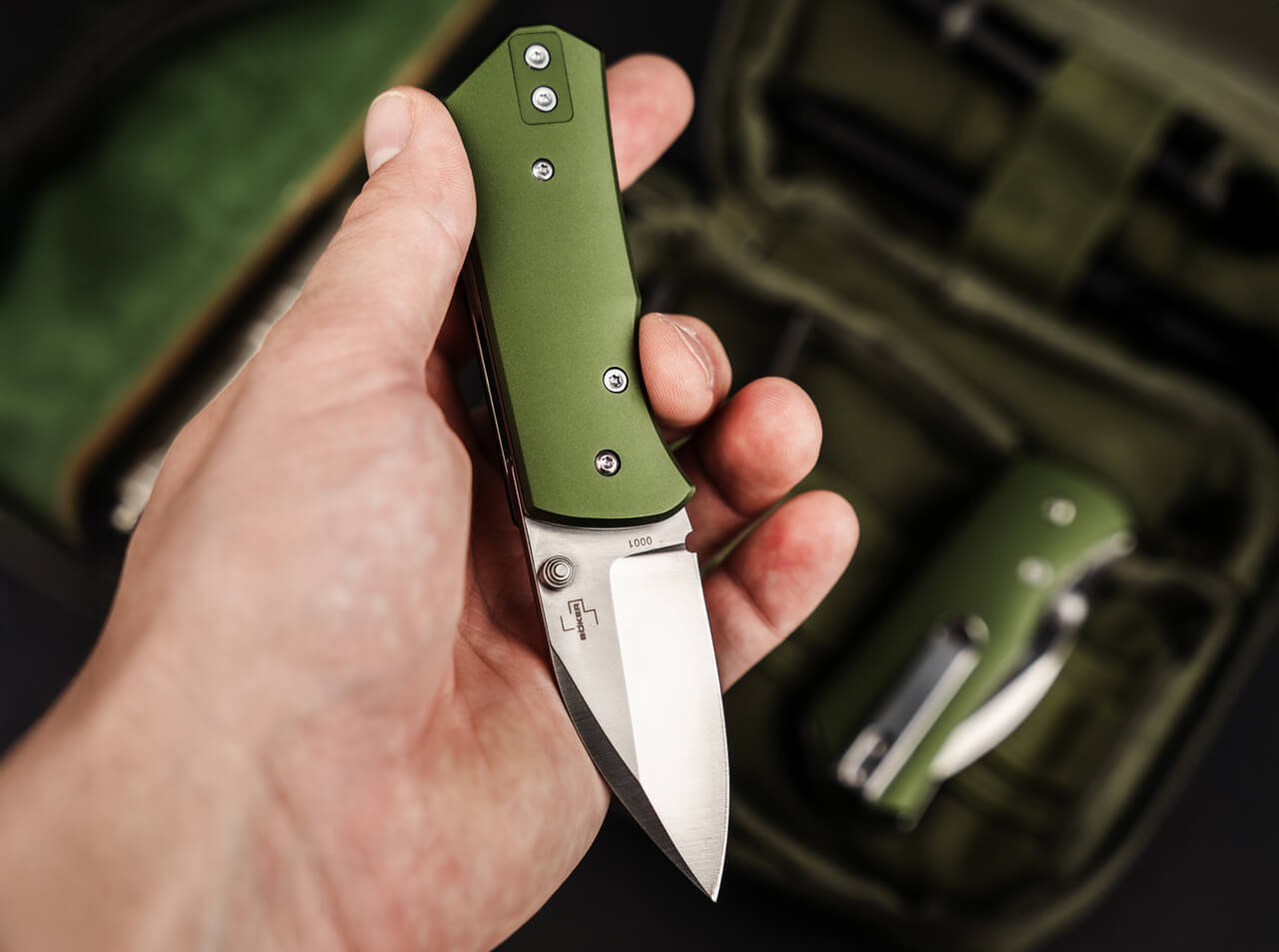 Böker Plus Lefti Çakı