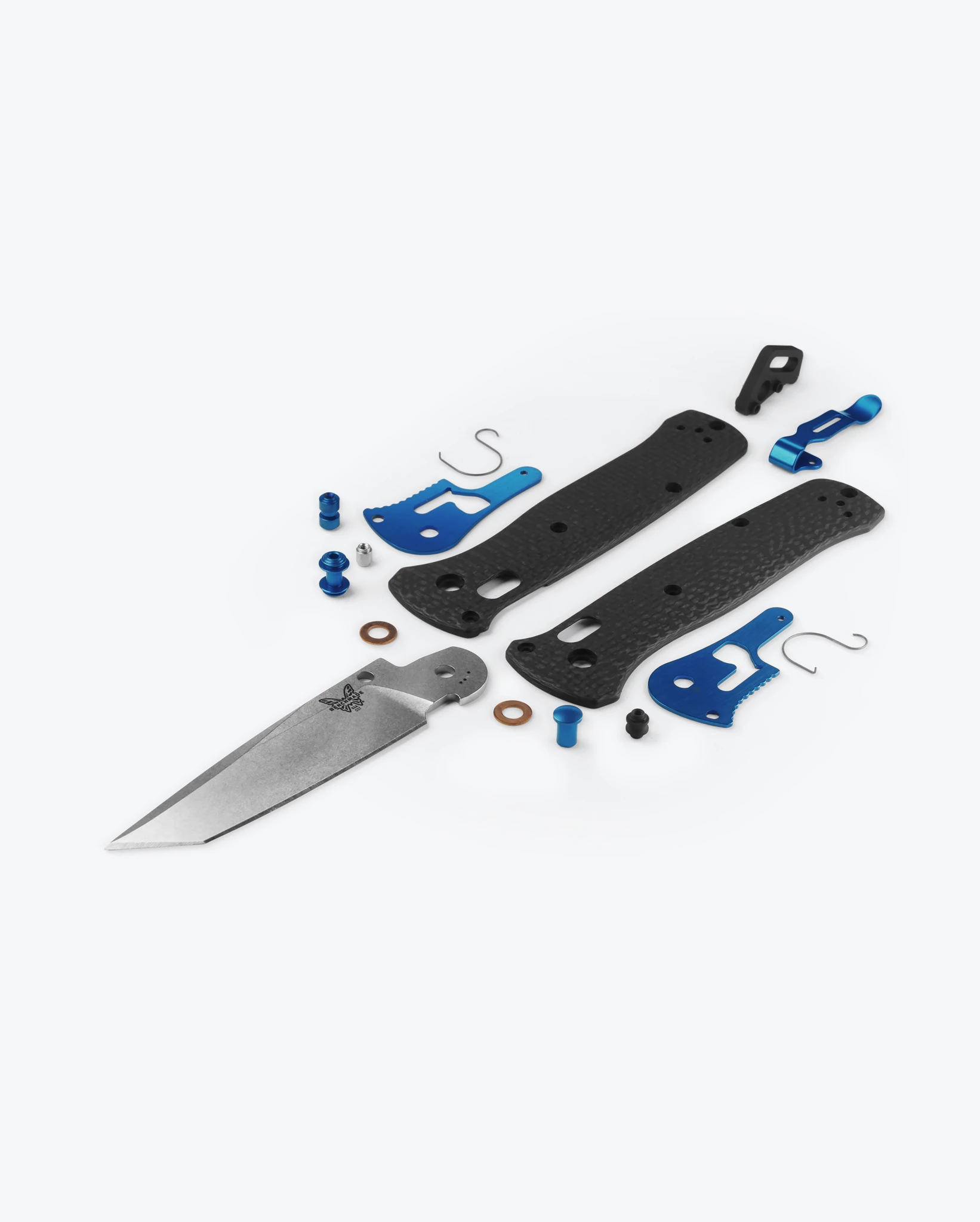 Benchmade Bailout® Carbon Fiber Tanto Stonewash (M390) Blue Accents Çakı