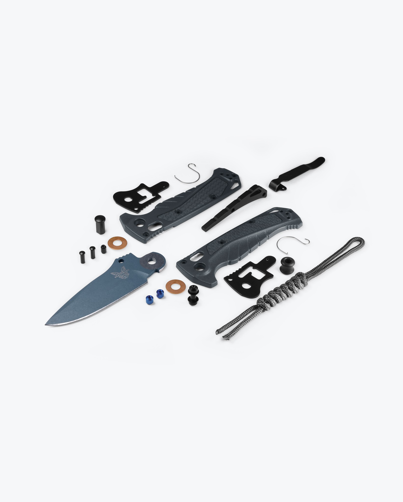 Benchmade Mini Adira™ Tempest Gray Grivory® Magnacut Cerakote ‘‘Dark Water’’ Çakı