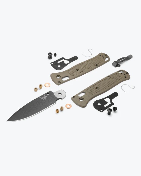 Benchmade Bugout® Ranger Green Grivory® Smoked Grey Cerakote® Çakı