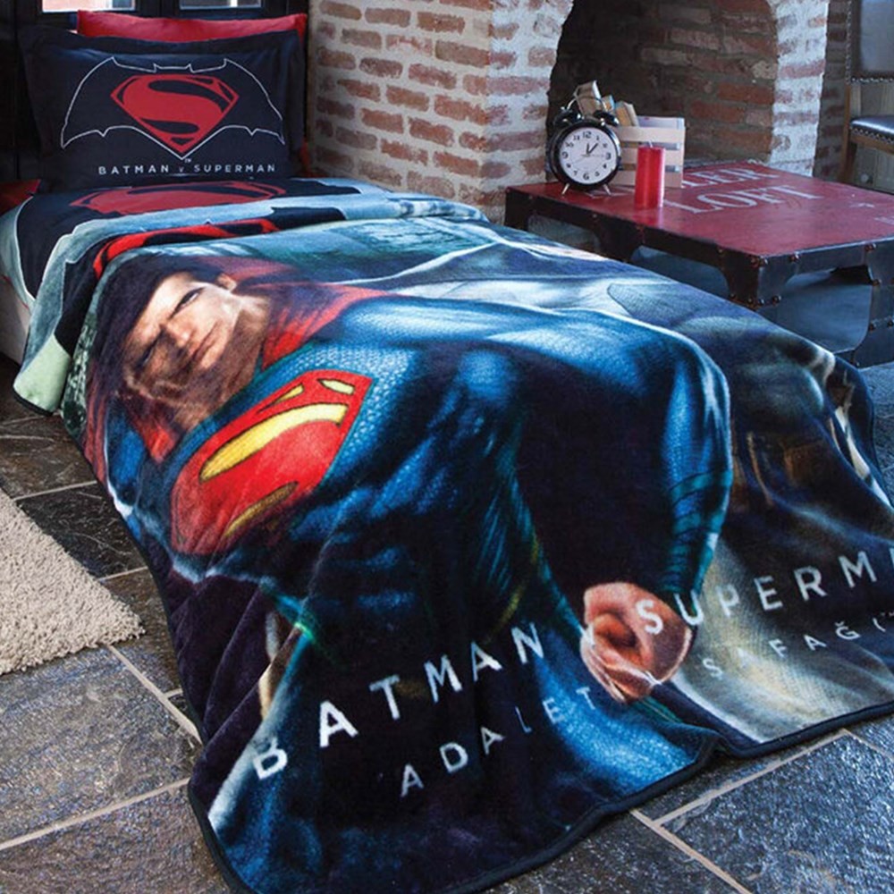 Özdilek Tek Kişilik Lisanslı Battaniye Batman-Superman City