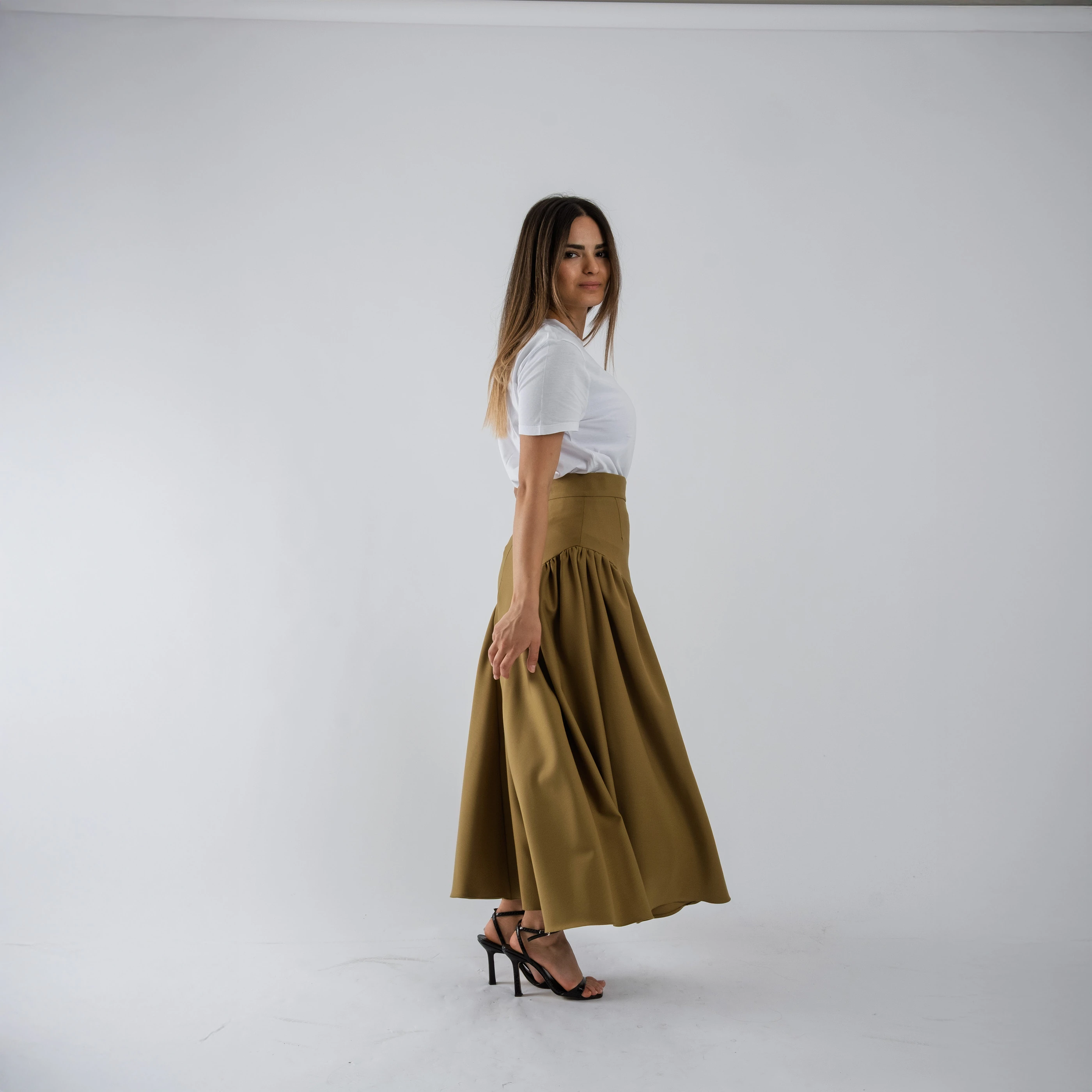 Asimetrik Volanlı Hafif Gabardin Etek - Yağ Yeşili