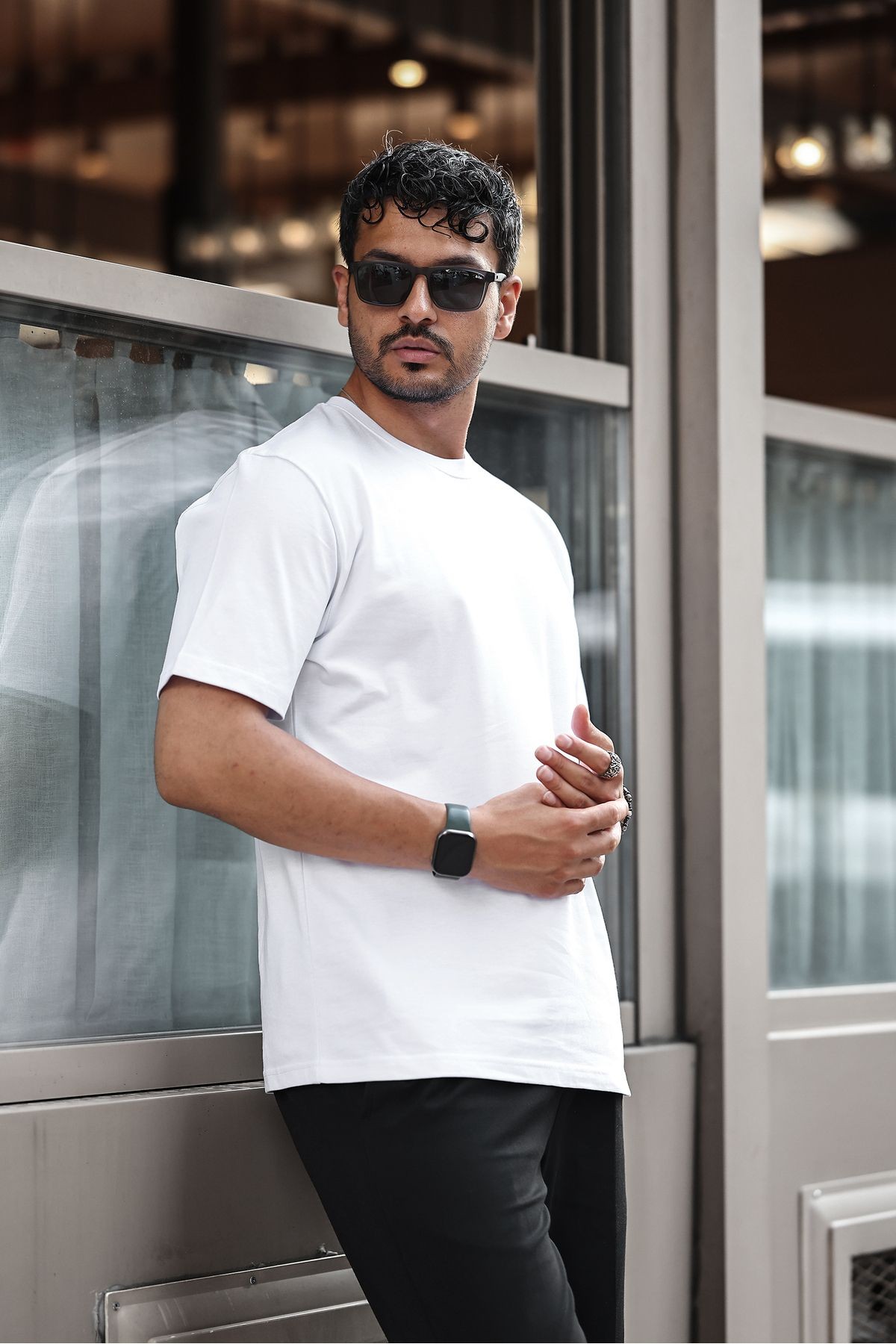 ERKEK BASIC HEAVY WEIGHT T-SHIRT Kompakt pamuklu oversize t-shirt. Bisiklet yaka ve kısa kollu - beyaz