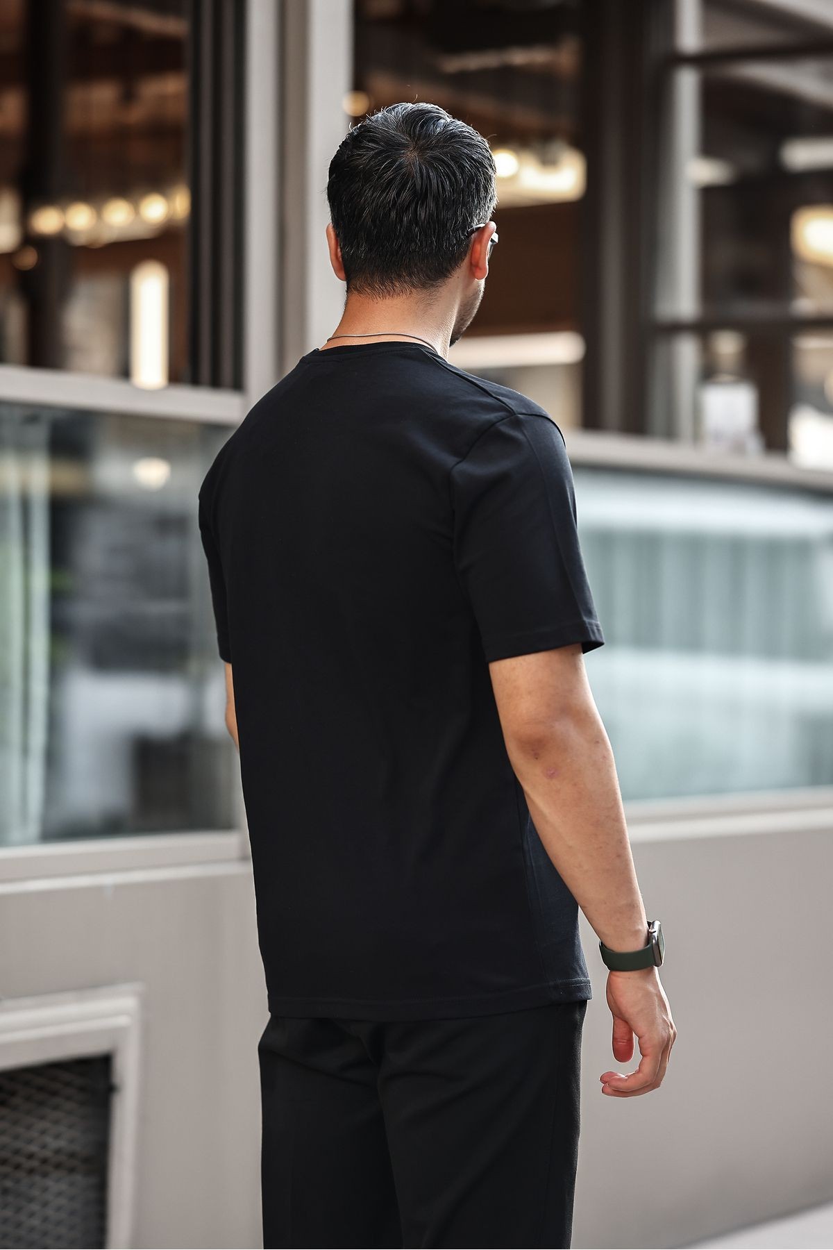 ERKEK BASIC HEAVY WEIGHT T-SHIRT Kompakt pamuklu oversize t-shirt. Bisiklet yaka ve kısa kollu