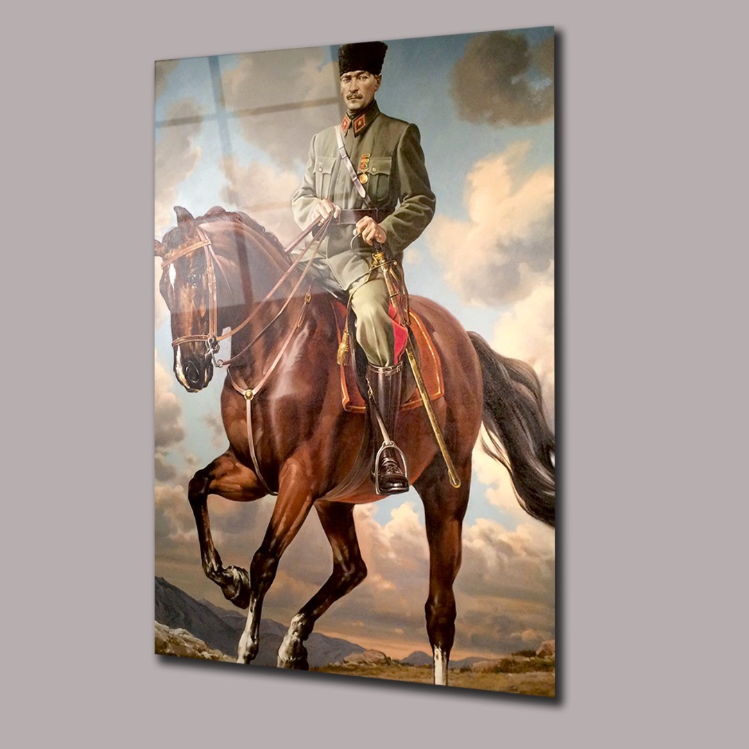 At Üstünde Atatürk Atatürk Ve Türkiye Cam Tablo #PCT0496